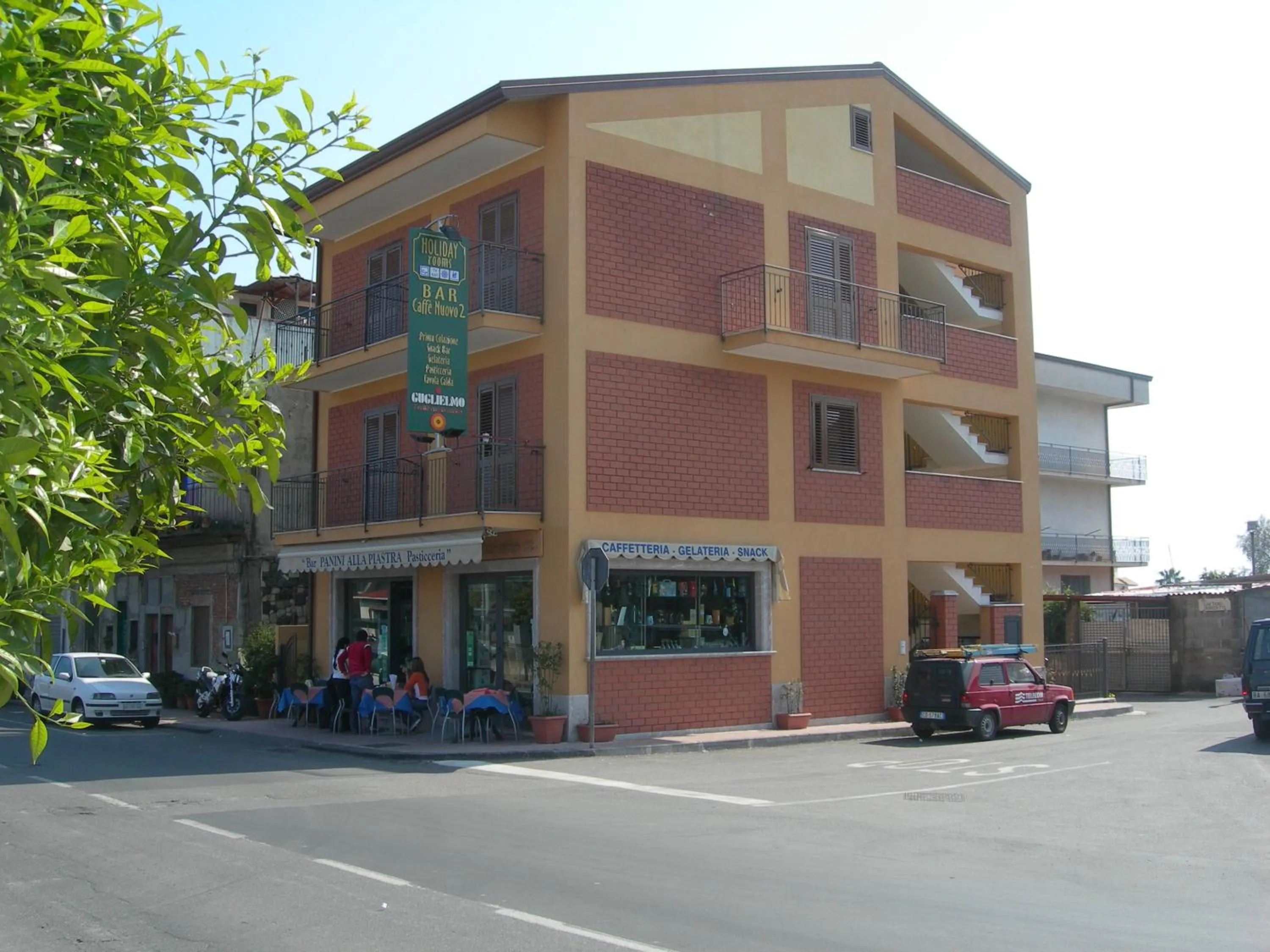 Caffè Nuovo 2 Holiday Rooms