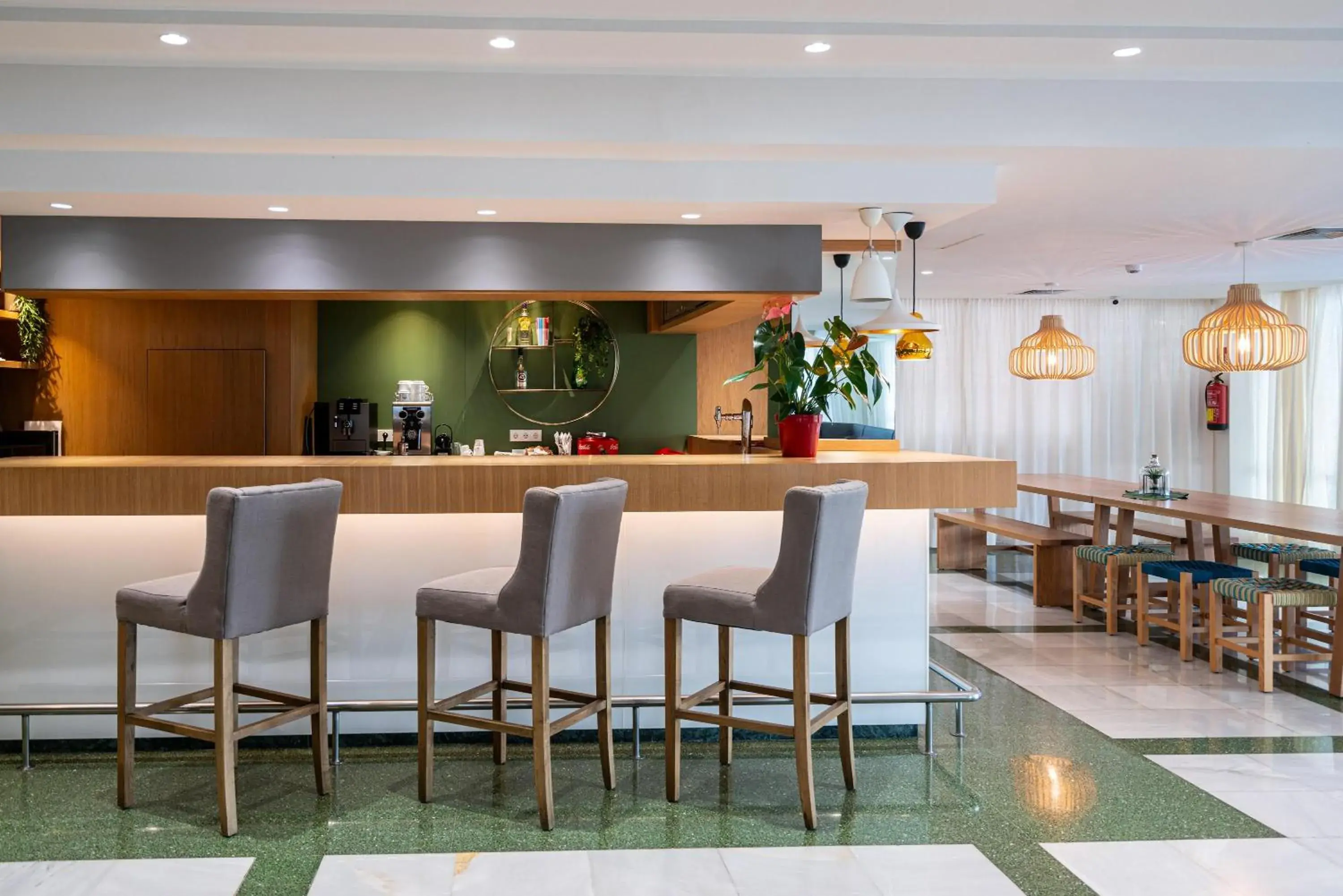 Lounge or bar in THB Niágara - Adults Only Lounge or bar in THB Niágara - Adults Only