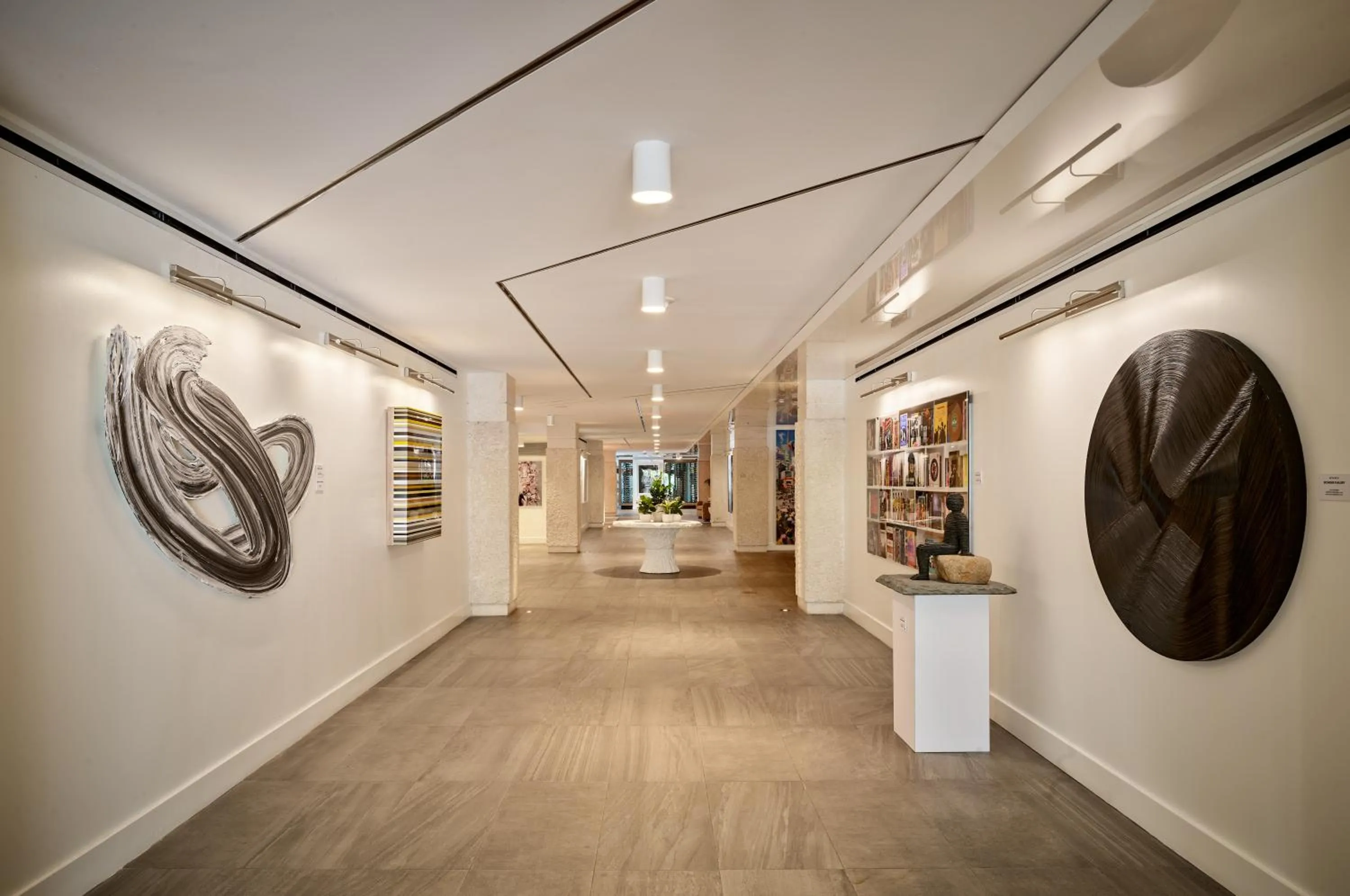 Lobby or reception in Waterstone Resort & Marina Boca Raton, Curio Collection by Hilton