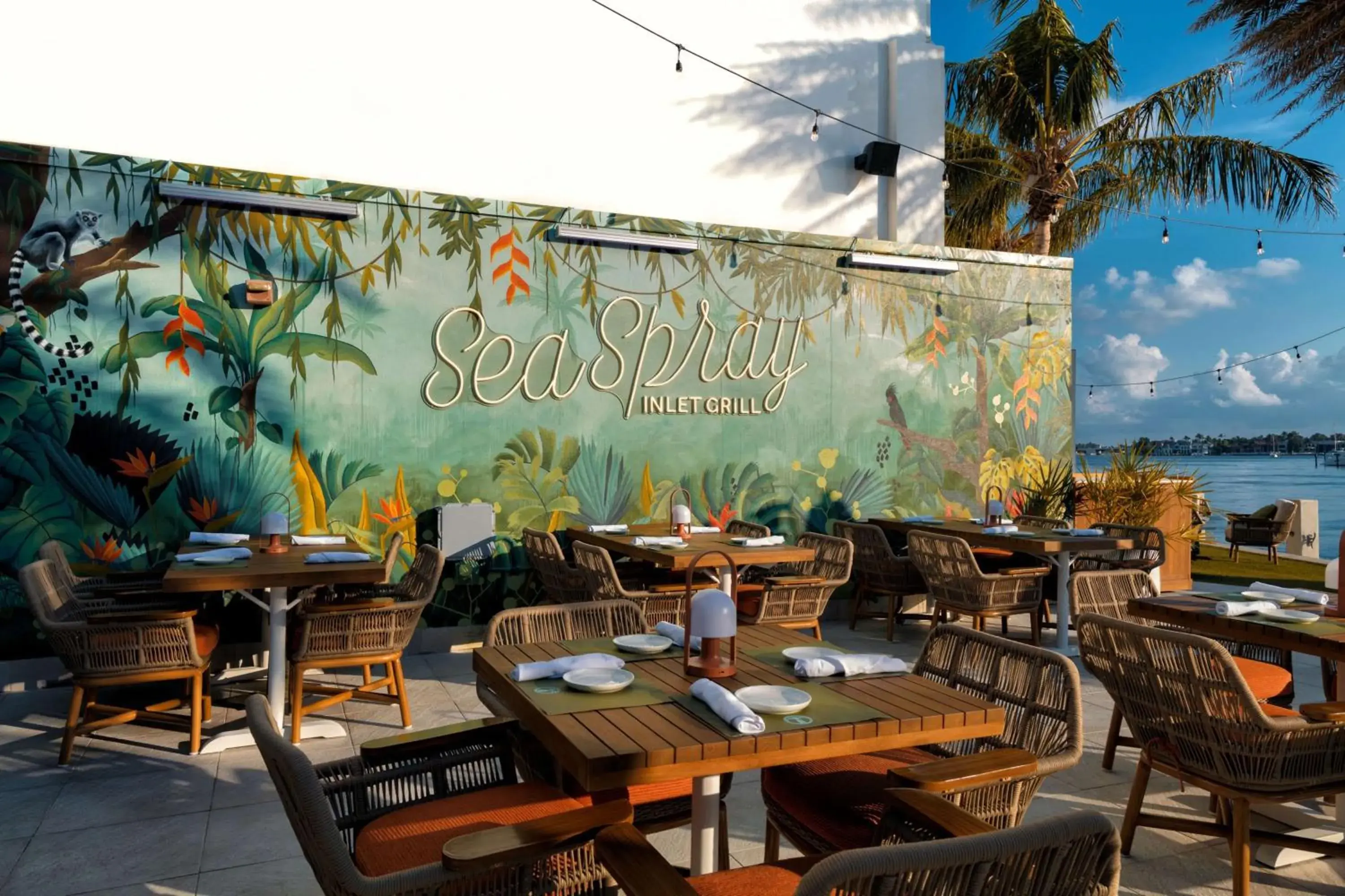 Restaurant/places to eat in Waterstone Resort & Marina Boca Raton, Curio Collection by Hilton Restaurant/places to eat in Waterstone Resort & Marina Boca Raton, Curio Collection by Hilton