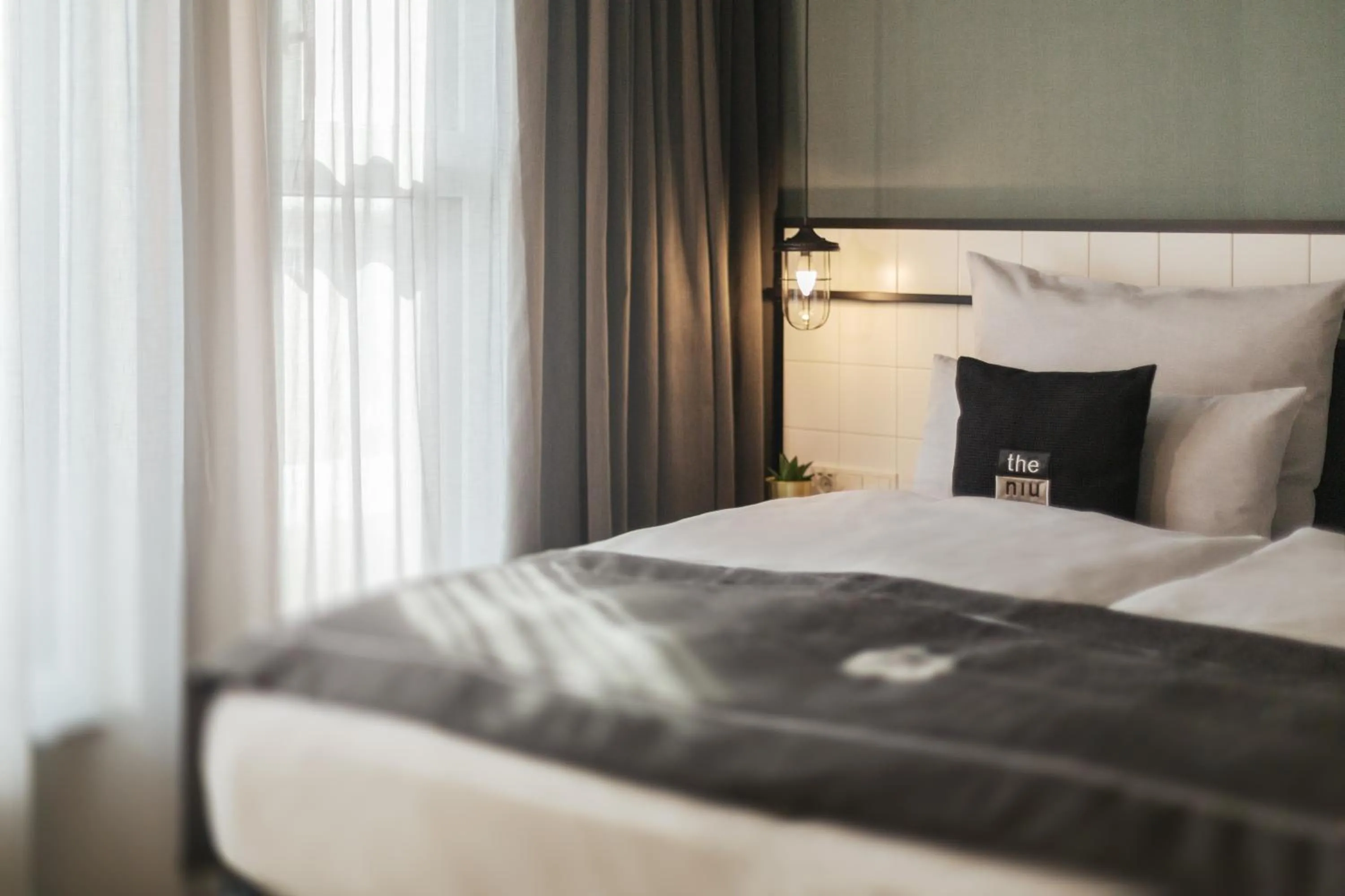 Bed in Holiday Inn - the niu, Leo Nuremberg by IHG