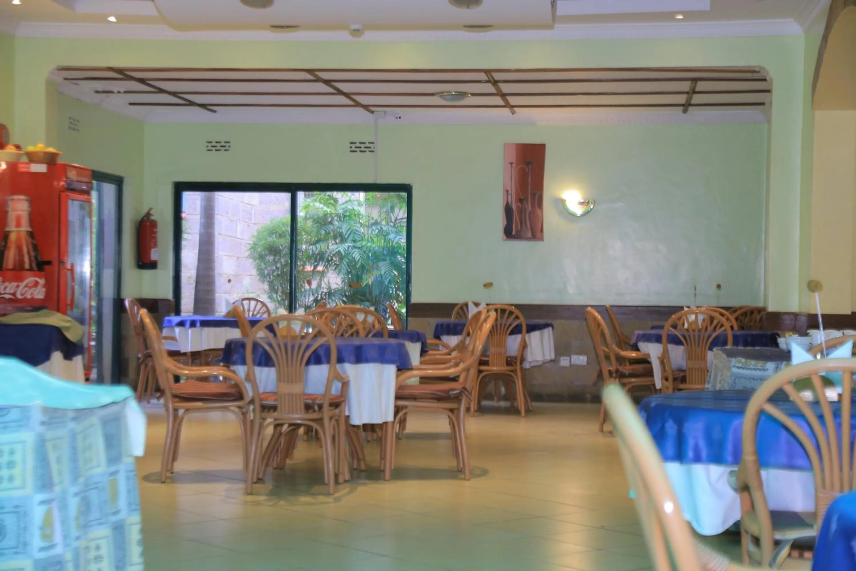 Restaurant/places to eat in ACK Guest House Nairobi