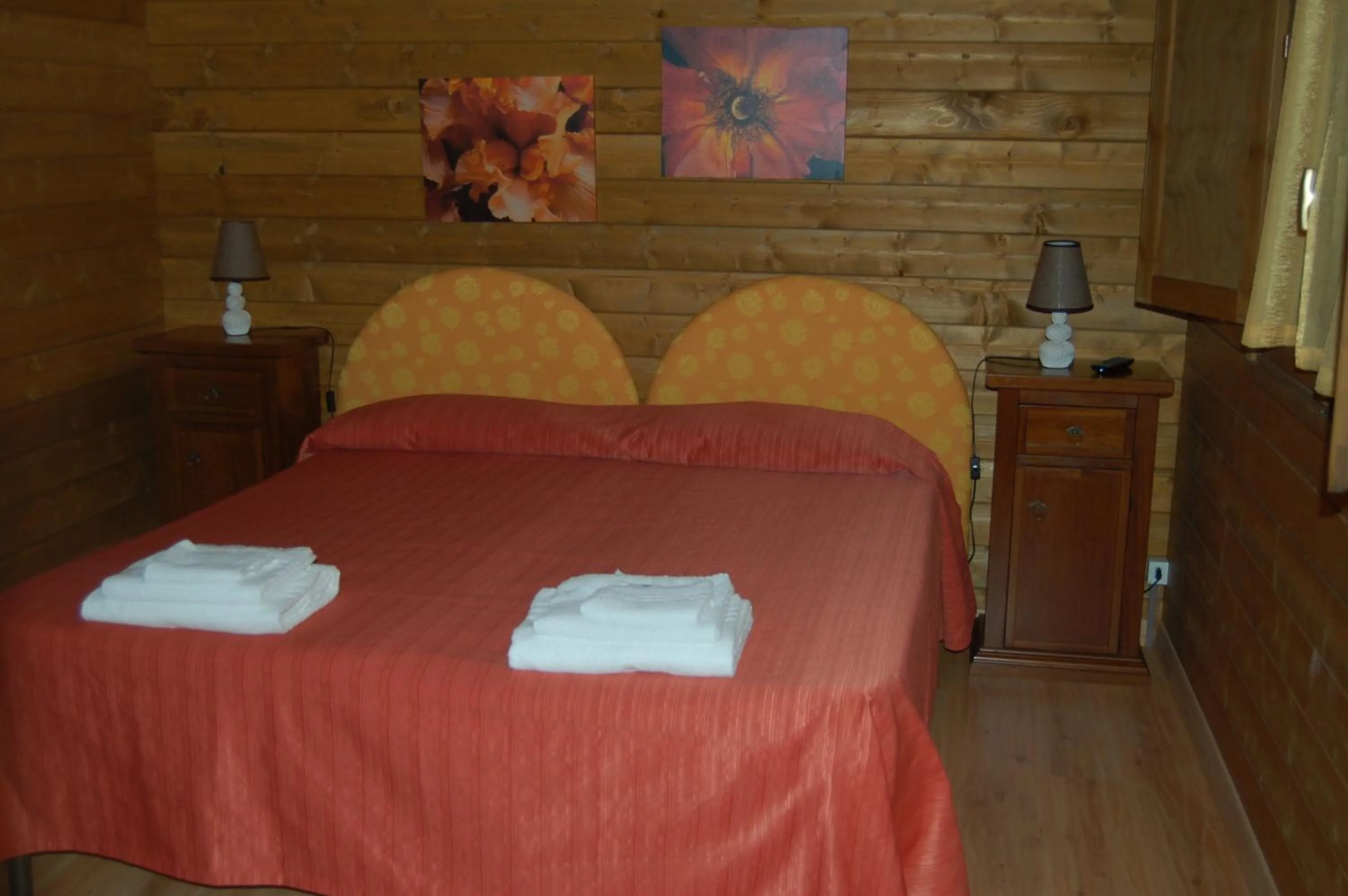 Photo of the whole room, Bed in Il Giardino Del Sole