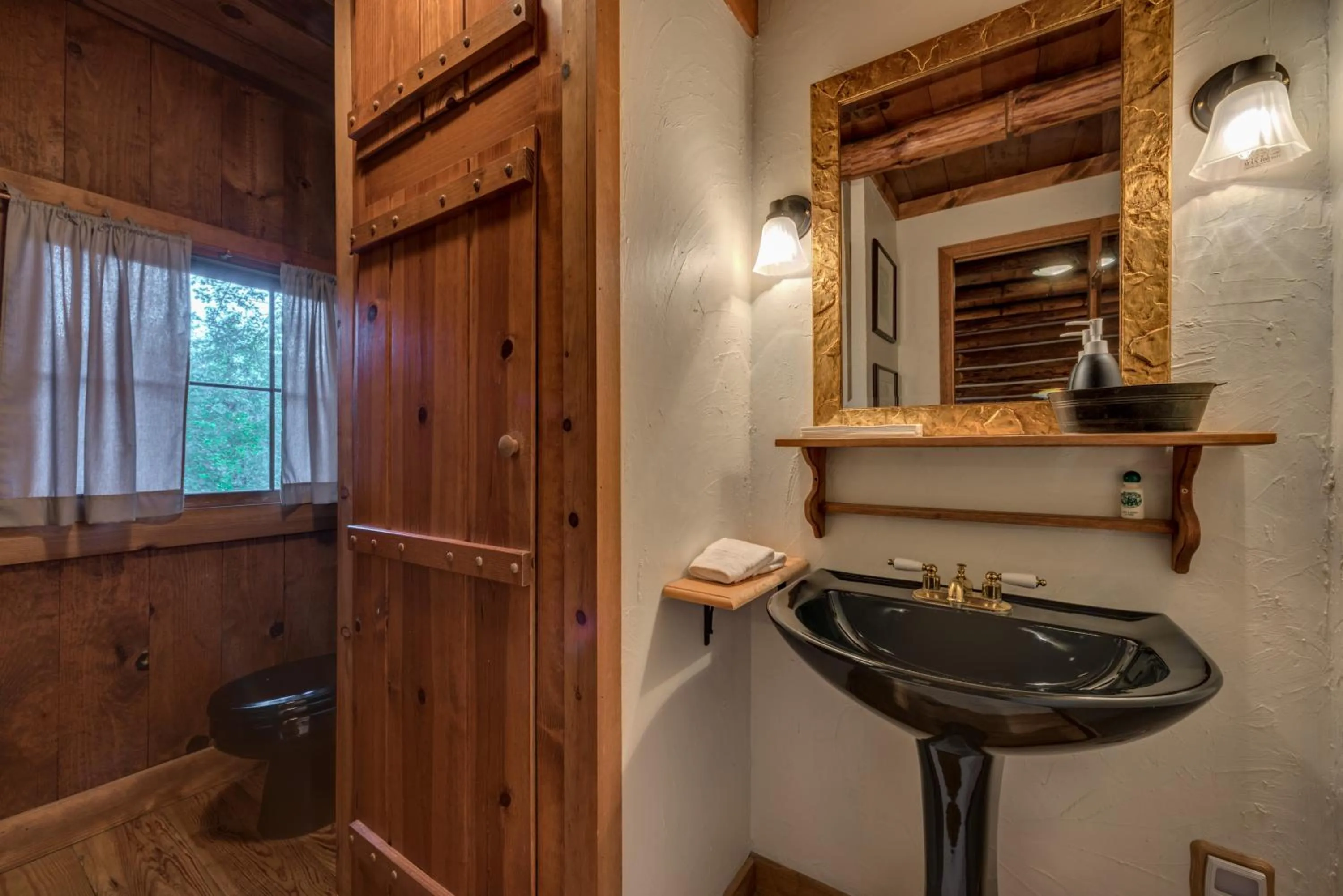 Bathroom in The Davies Family Inn