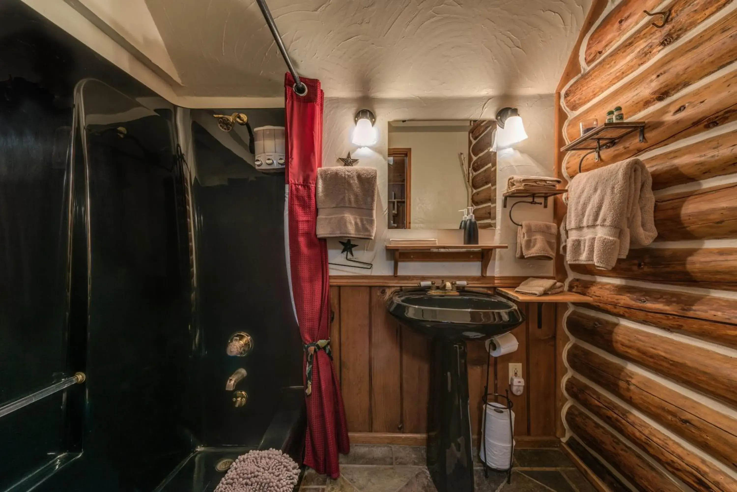 Bedroom in The Davies Family Inn Bedroom in The Davies Family Inn