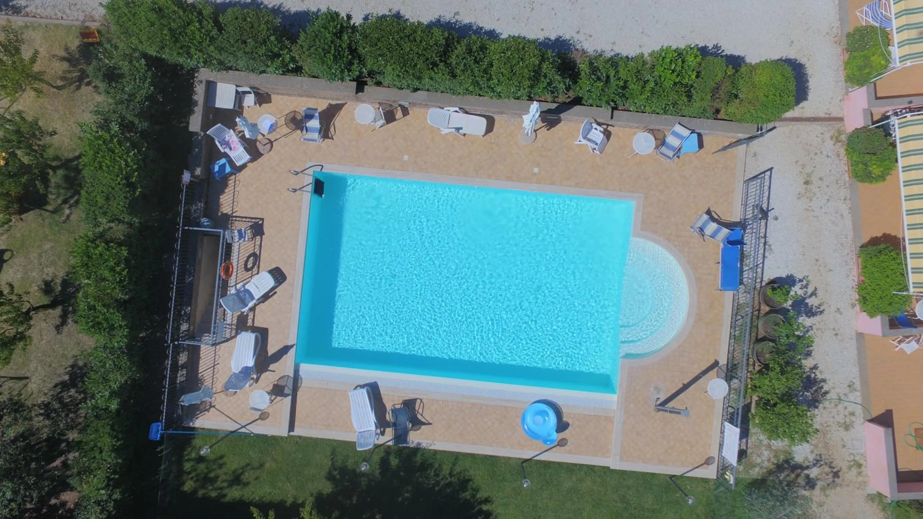 Pool view in Casa Vacanza Malescale