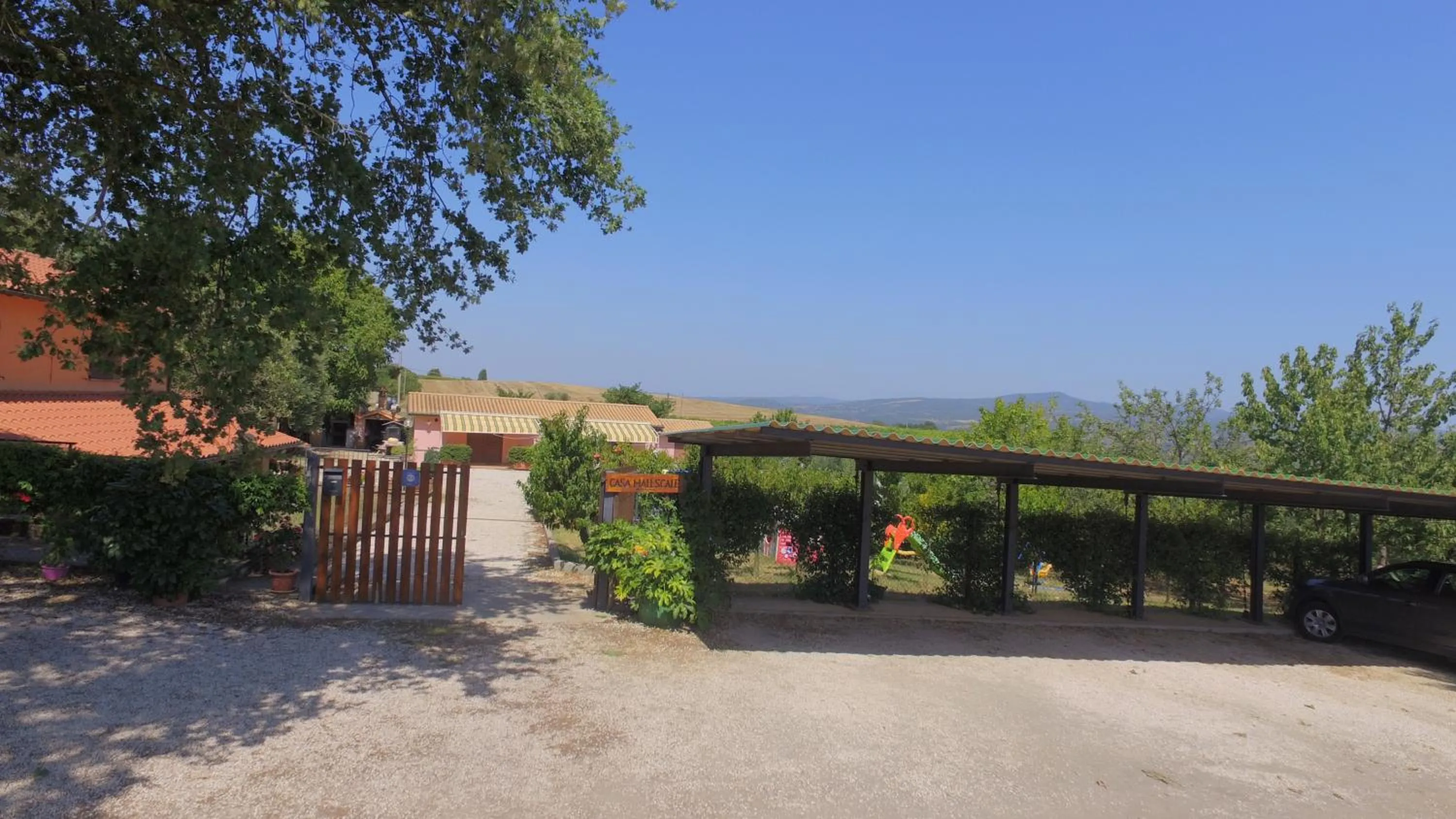Facade/entrance in Casa Vacanza Malescale