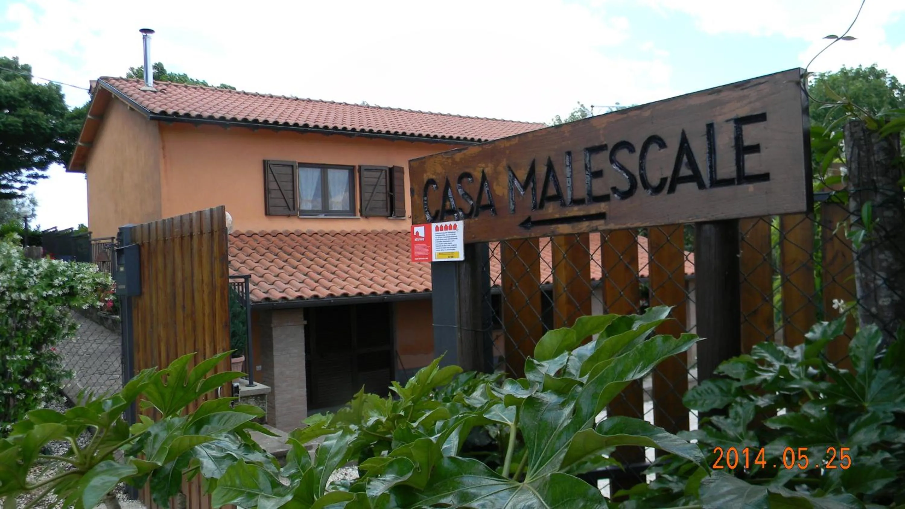 Facade/entrance in Casa Vacanza Malescale