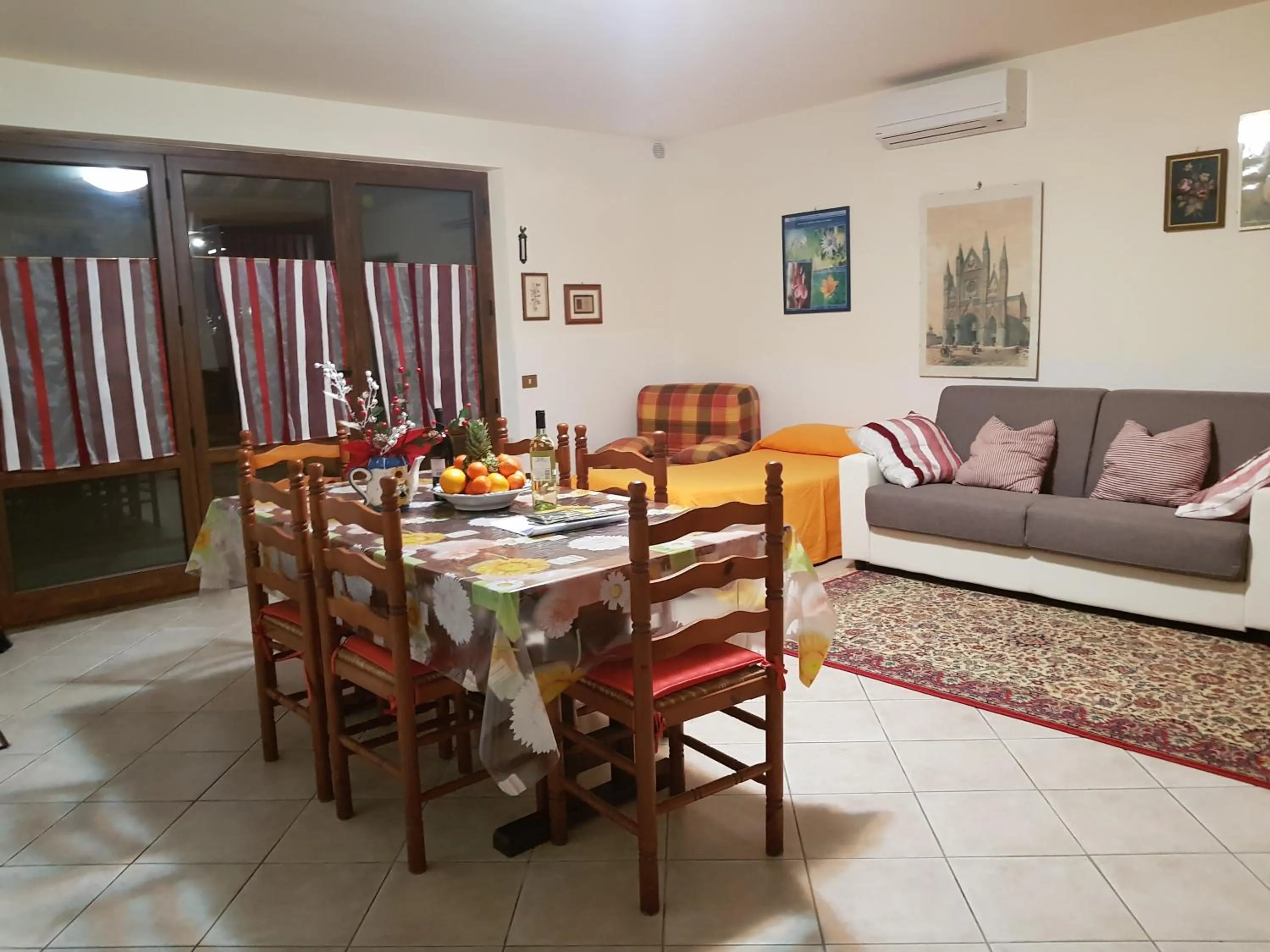 Text overlay in Casa Vacanza Malescale