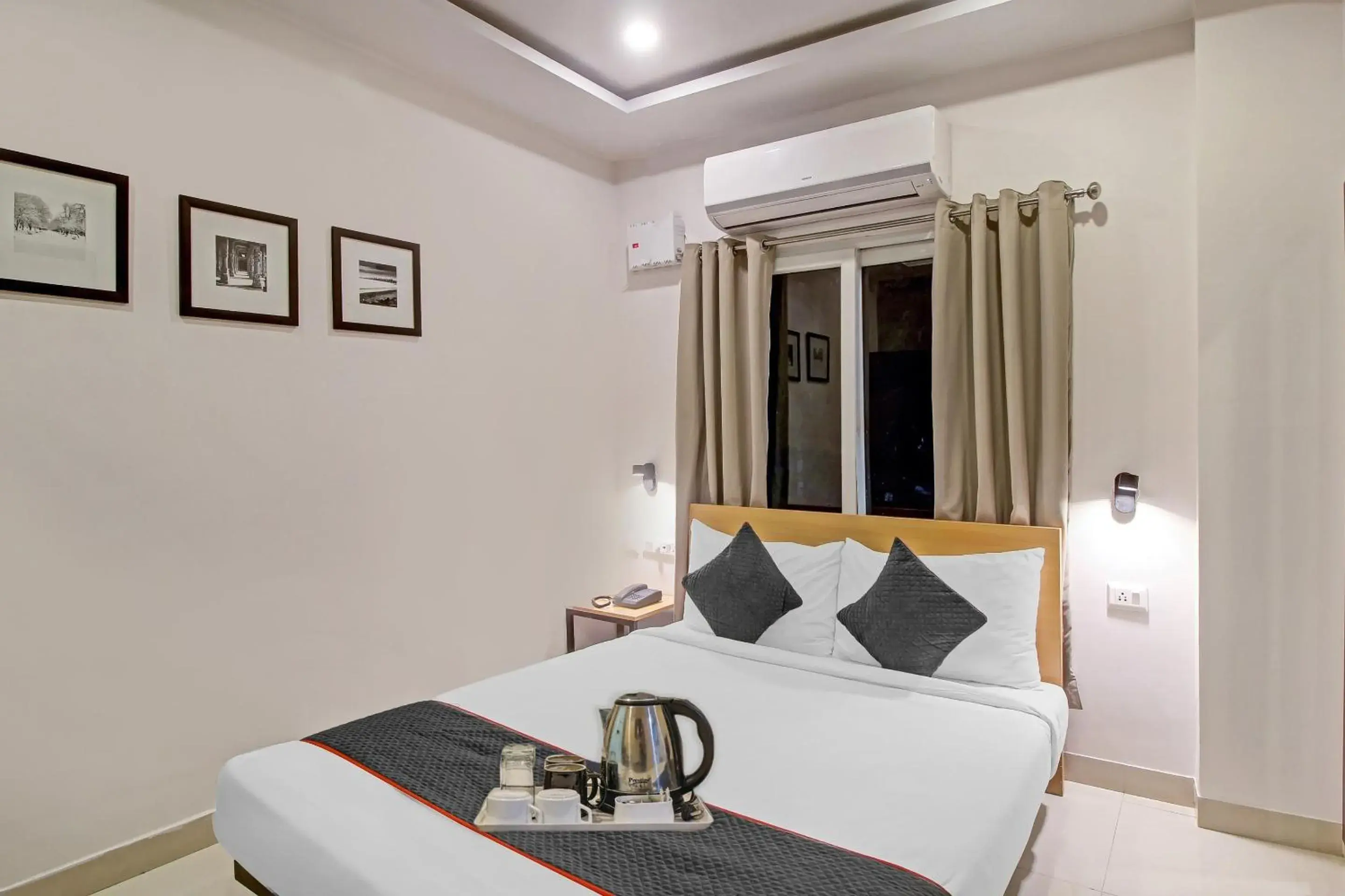 Bedroom, Bed in Super Hotel O SS Skyline Bedroom, Bed in Super Hotel O SS Skyline
