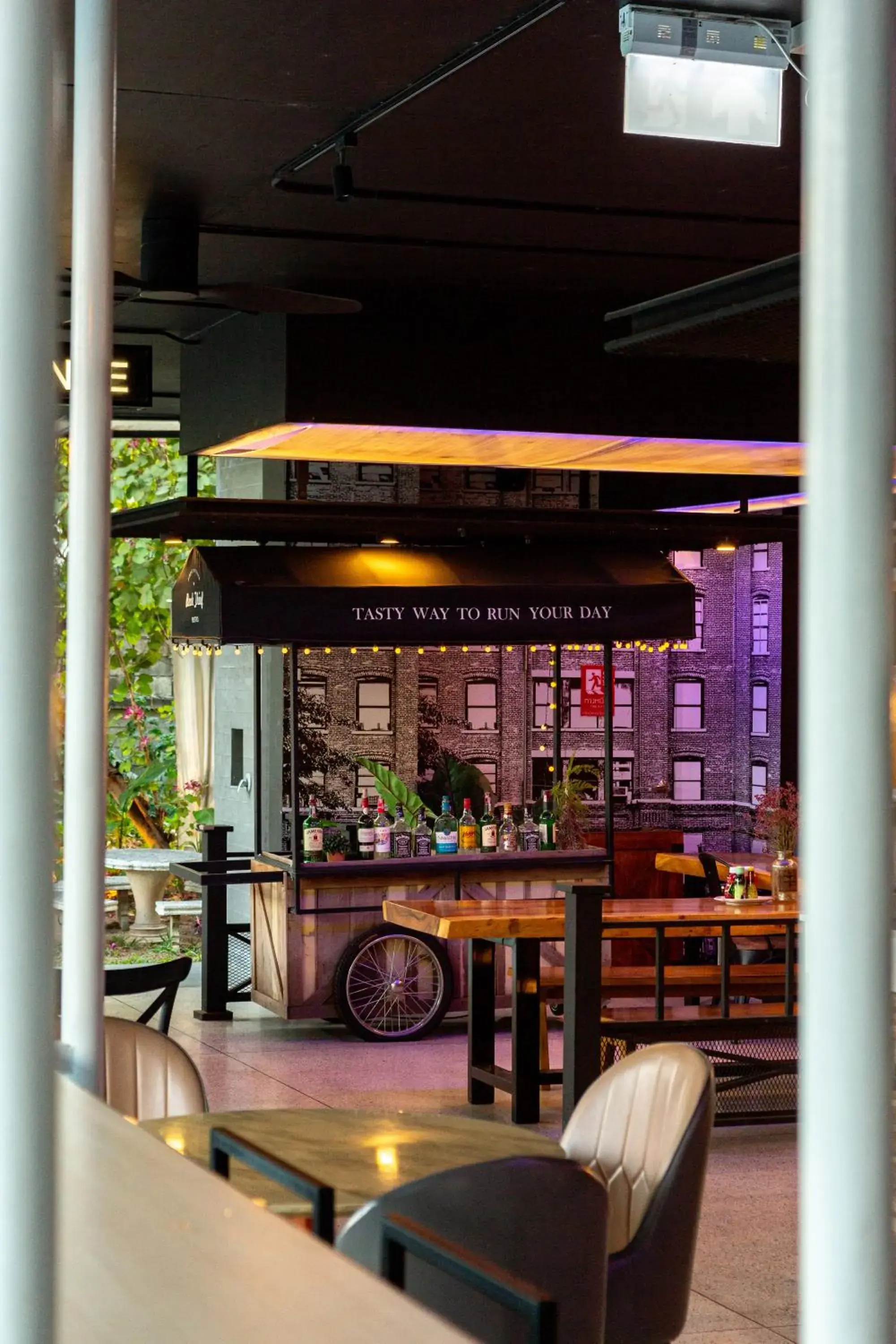 Lounge or bar in BOOK Design Hotel Lounge or bar in BOOK Design Hotel