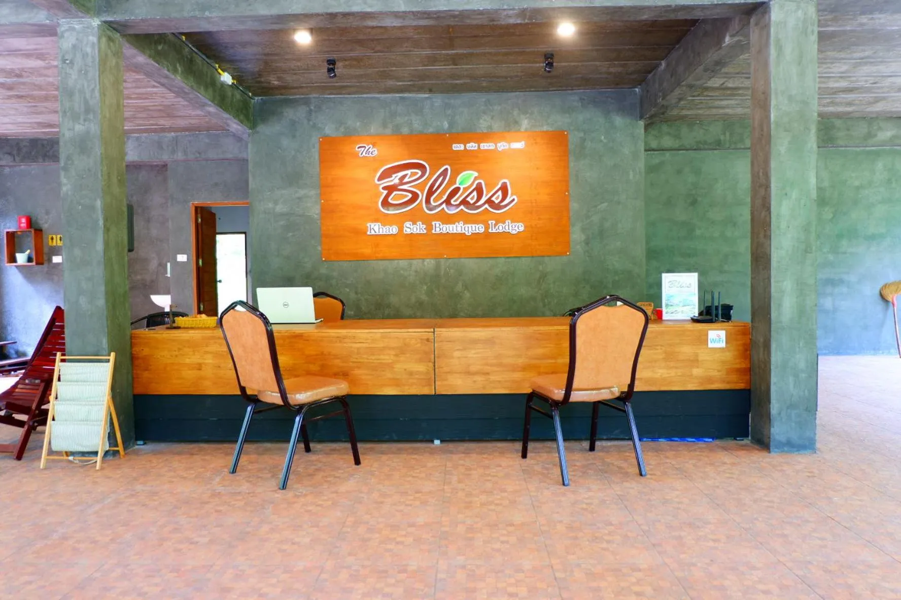 Lobby or reception in The Bliss Khao Sok Boutique Lodge
