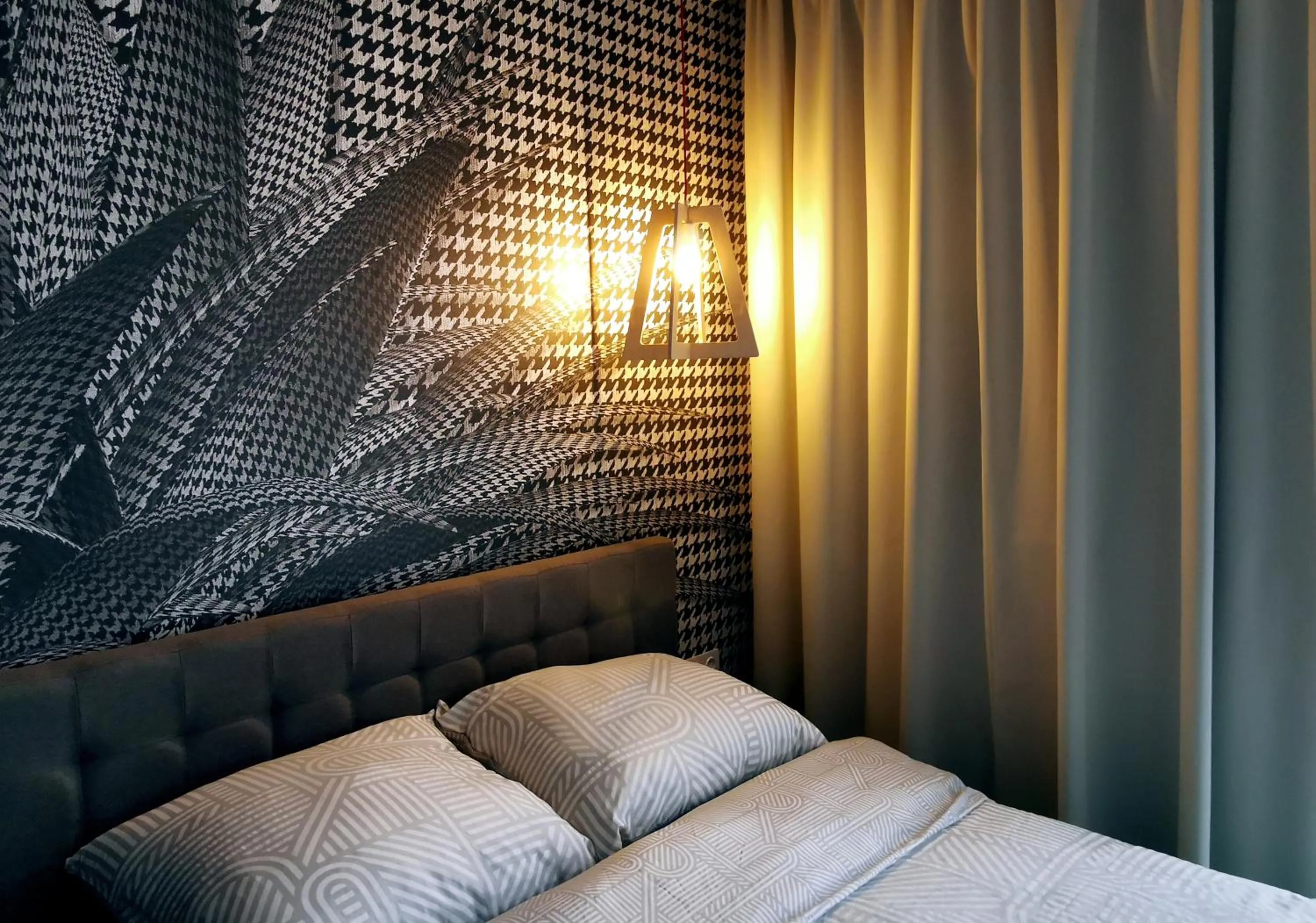 Bed in Come&Stay apartments Wola