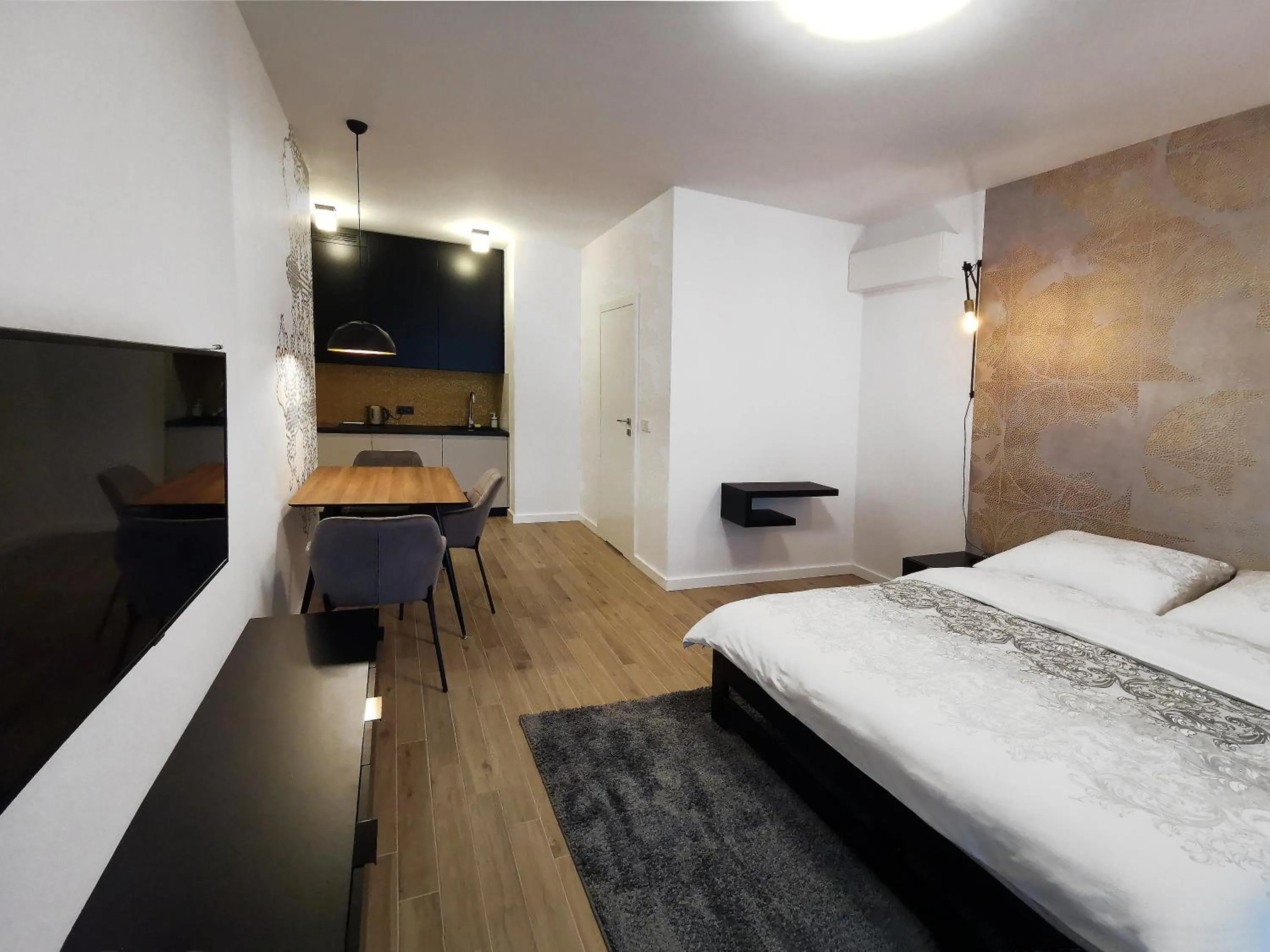 Photo of the whole room, Bed in Come&Stay apartments Wola