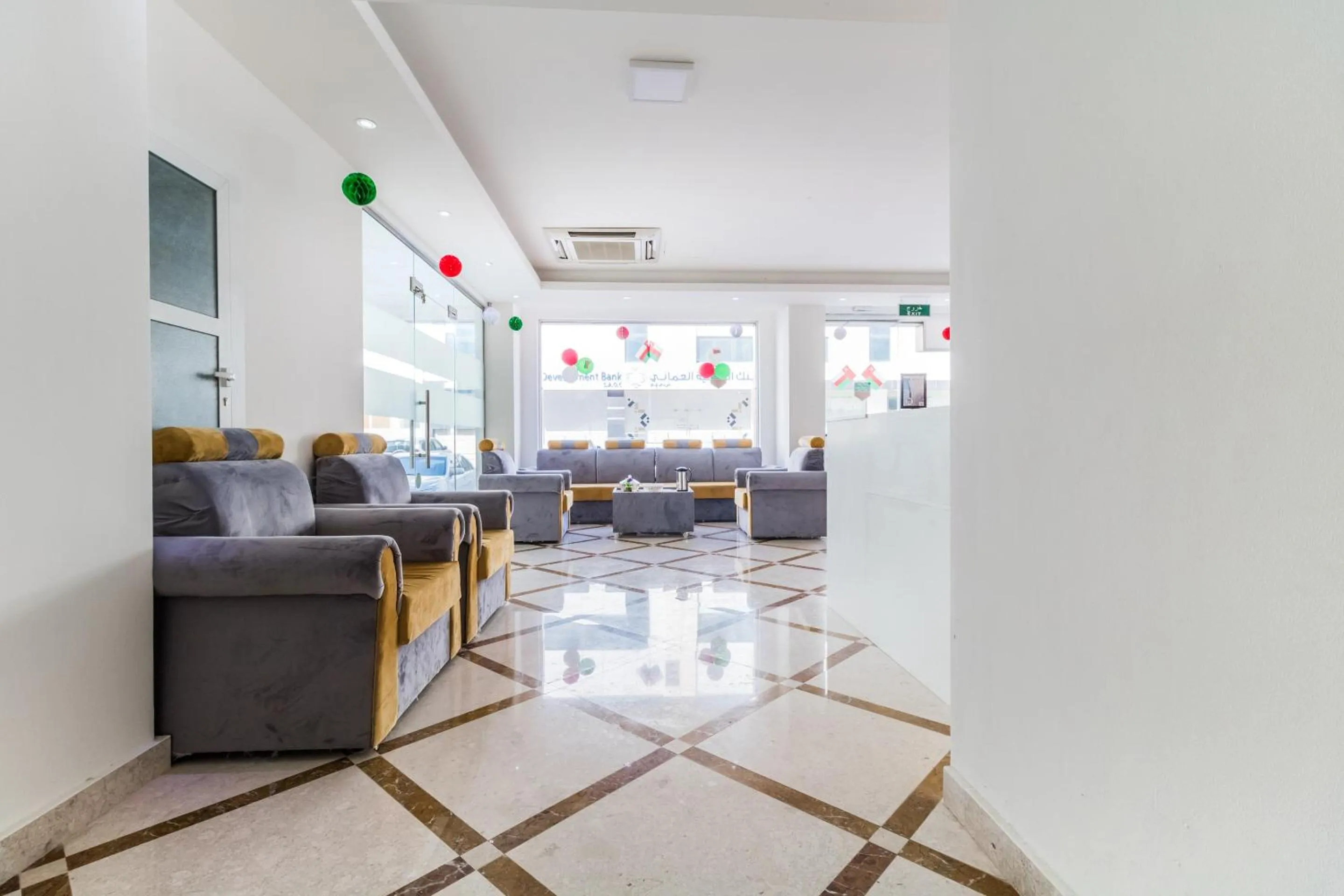 Lobby or reception in Super OYO 106 Muscat Grand Hotel Apartment