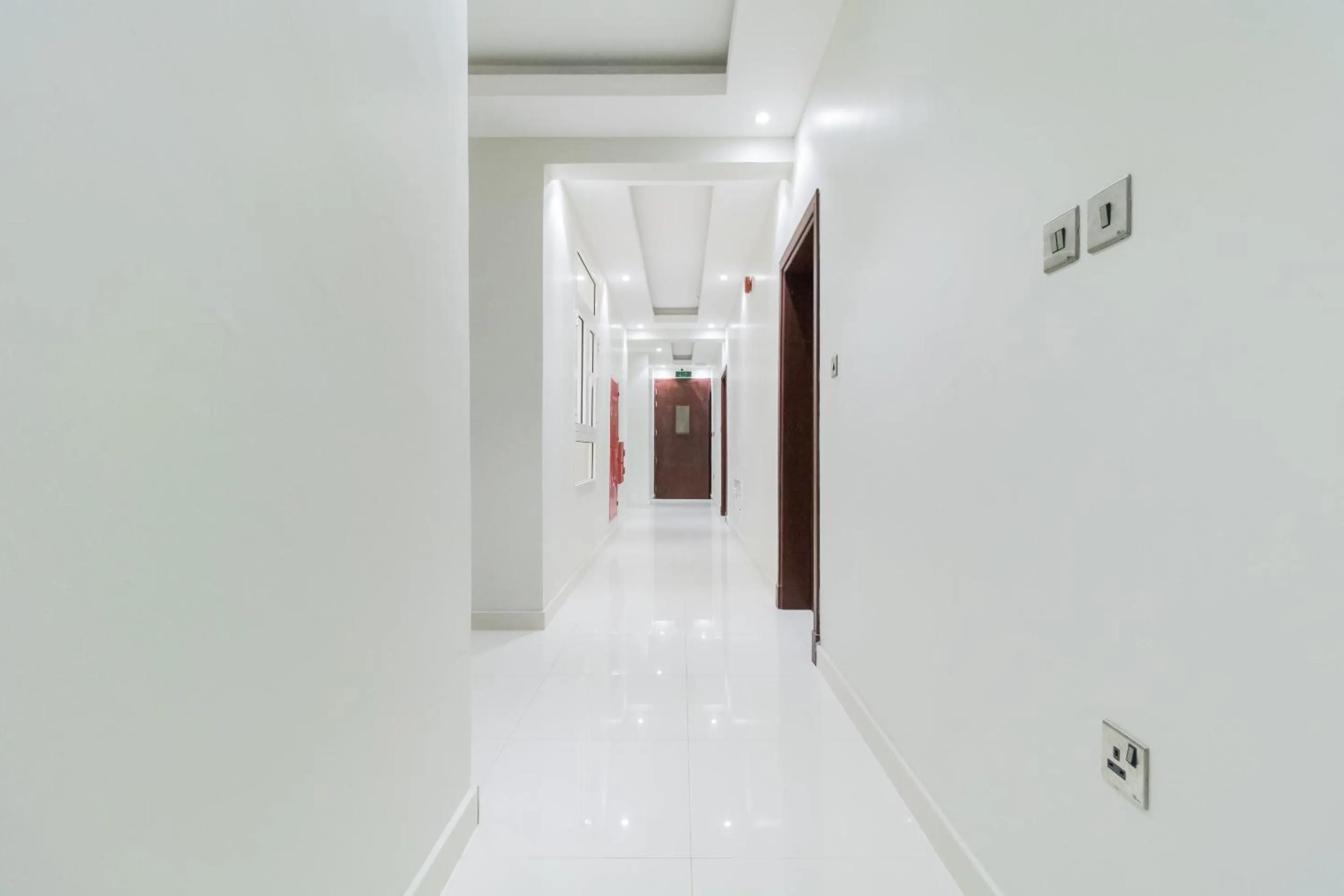 Lobby or reception in Super OYO 106 Muscat Grand Hotel Apartment