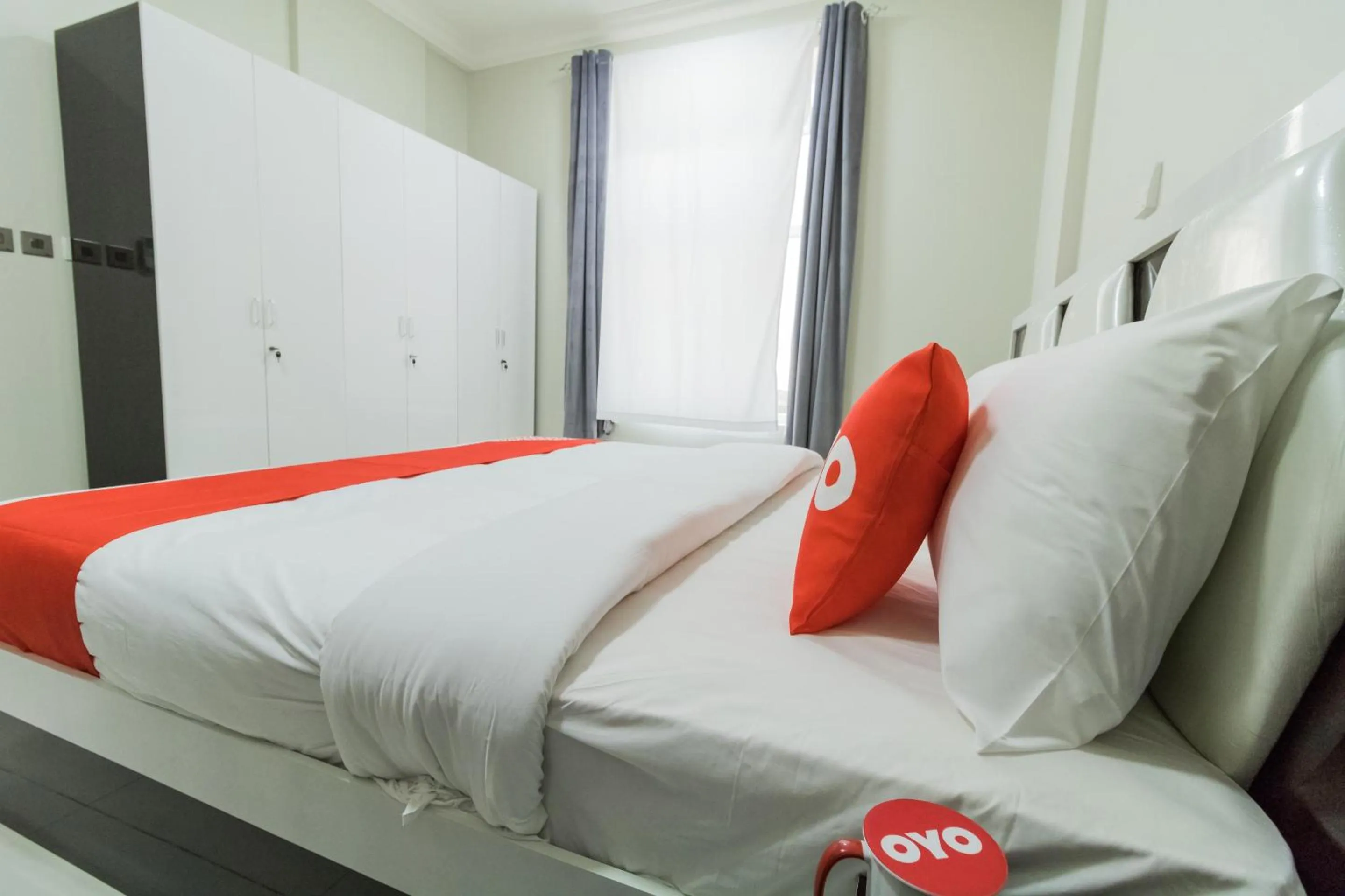 Bedroom, Bed in Super OYO 106 Muscat Grand Hotel Apartment