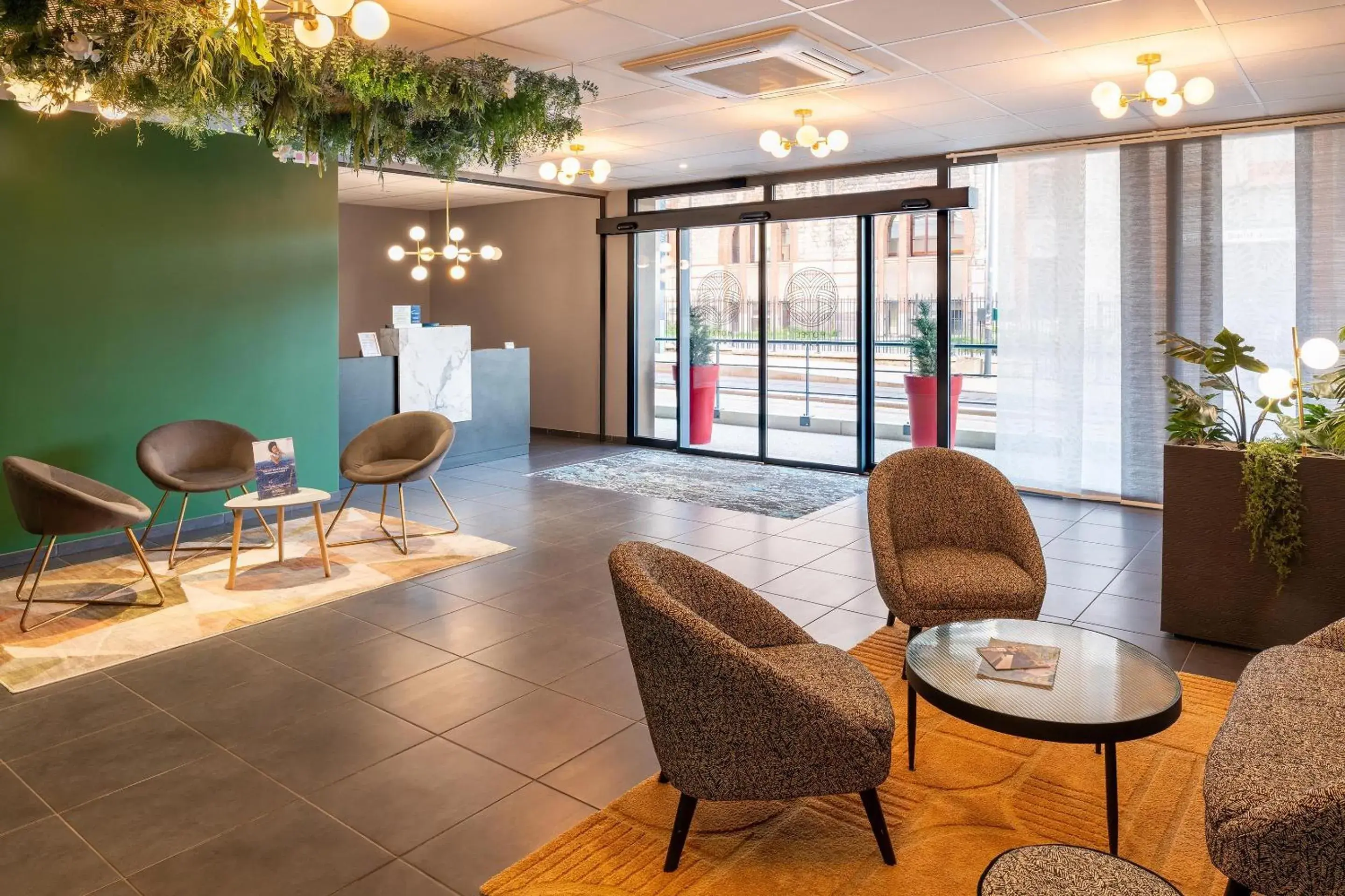 Lobby or reception in Best Western Hotel Fontaine Argent Lobby or reception in Best Western Hotel Fontaine Argent