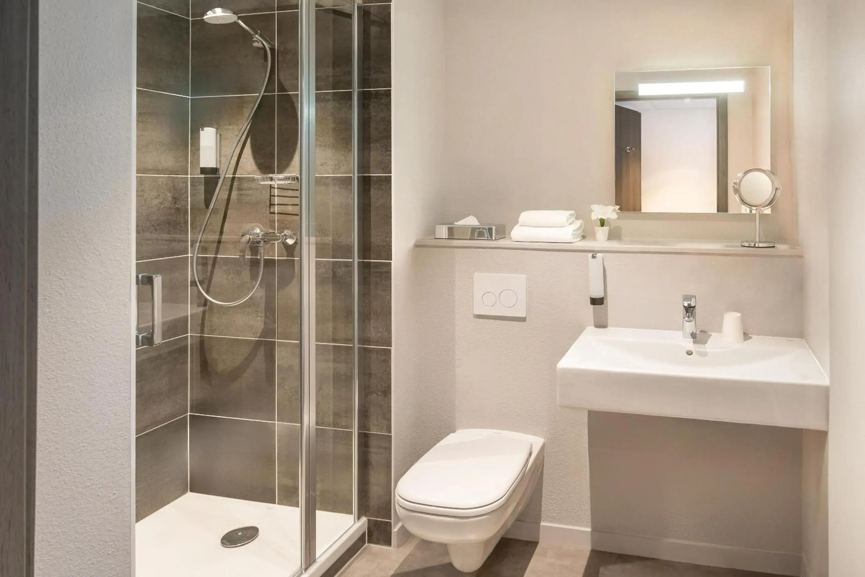 Superior King Room with Sofa Bed and Garden View - Non-Smoking in Best Western Hotel Fontaine Argent Superior King Room with Sofa Bed and Garden View - Non-Smoking in Best Western Hotel Fontaine Argent