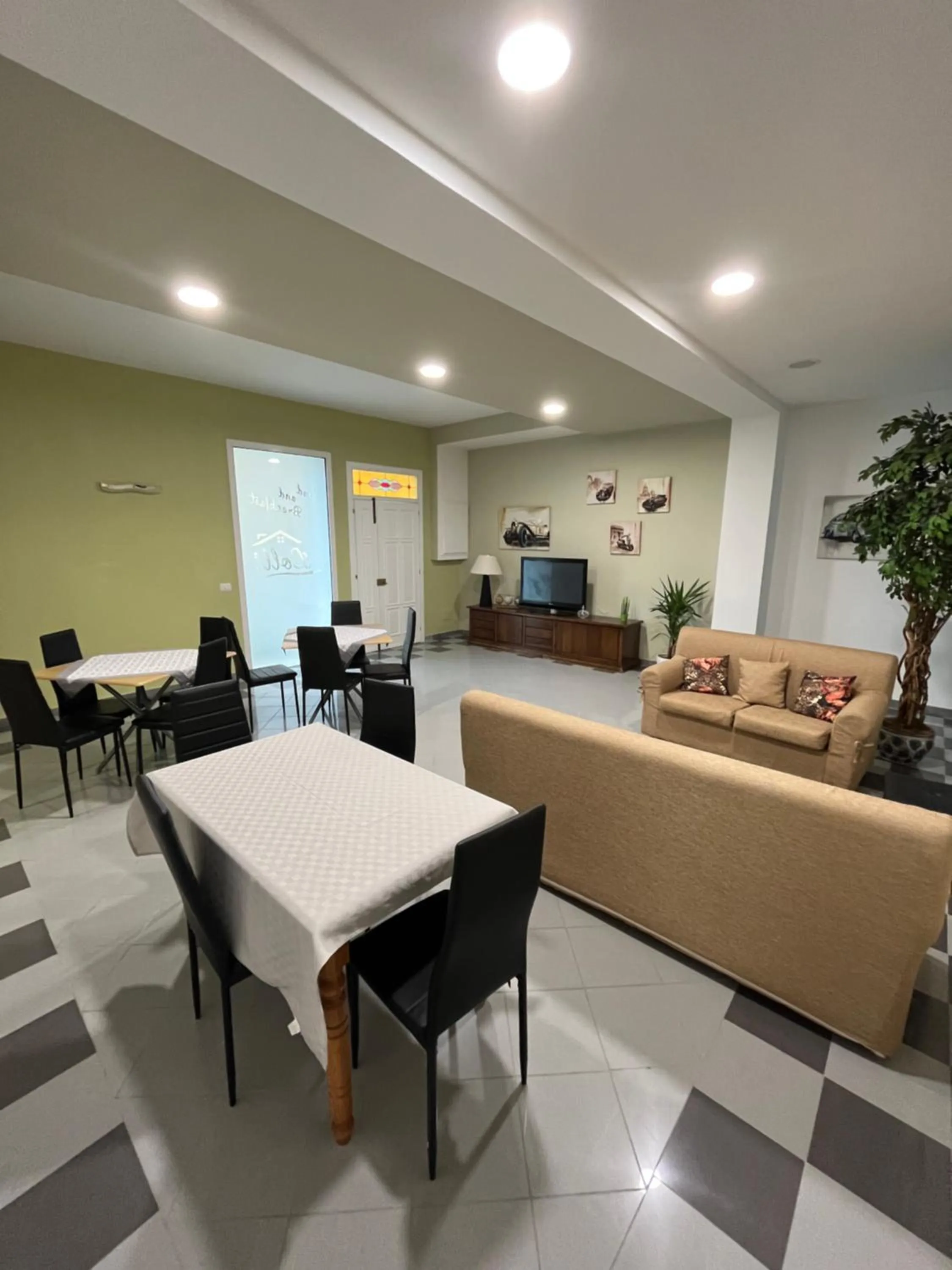 Seating area in lolly