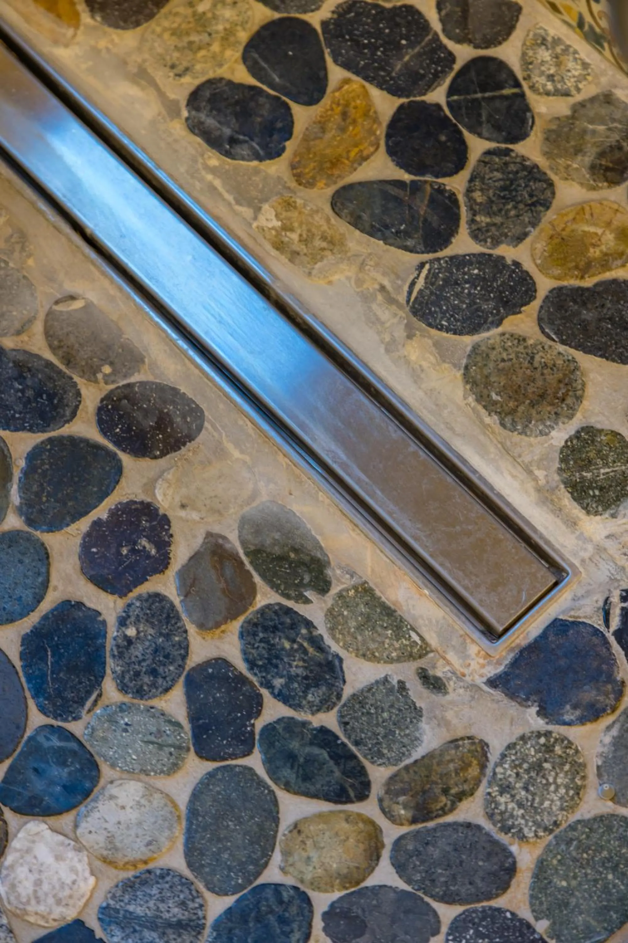 Shower in La Casa Di Bruno Napoli