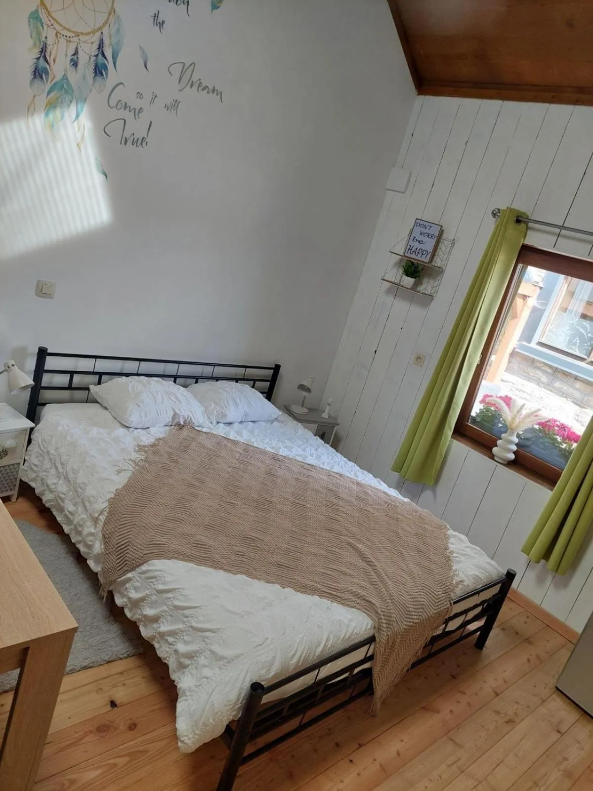 Bed in La petite suisse