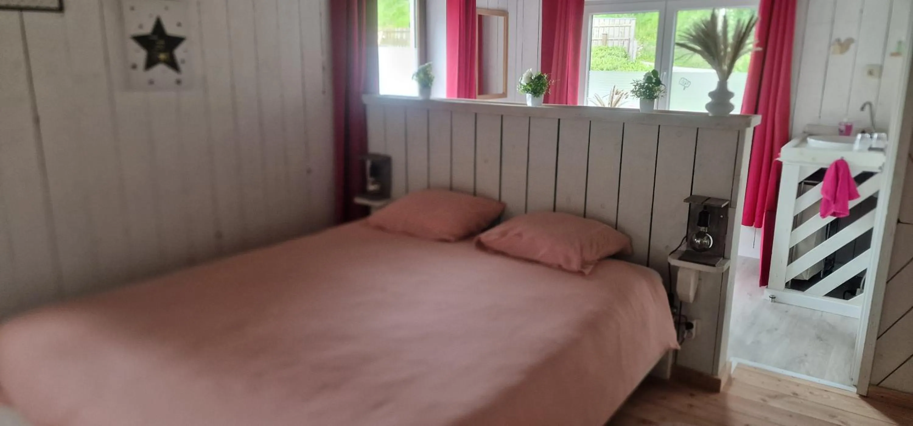 Bed in La petite suisse