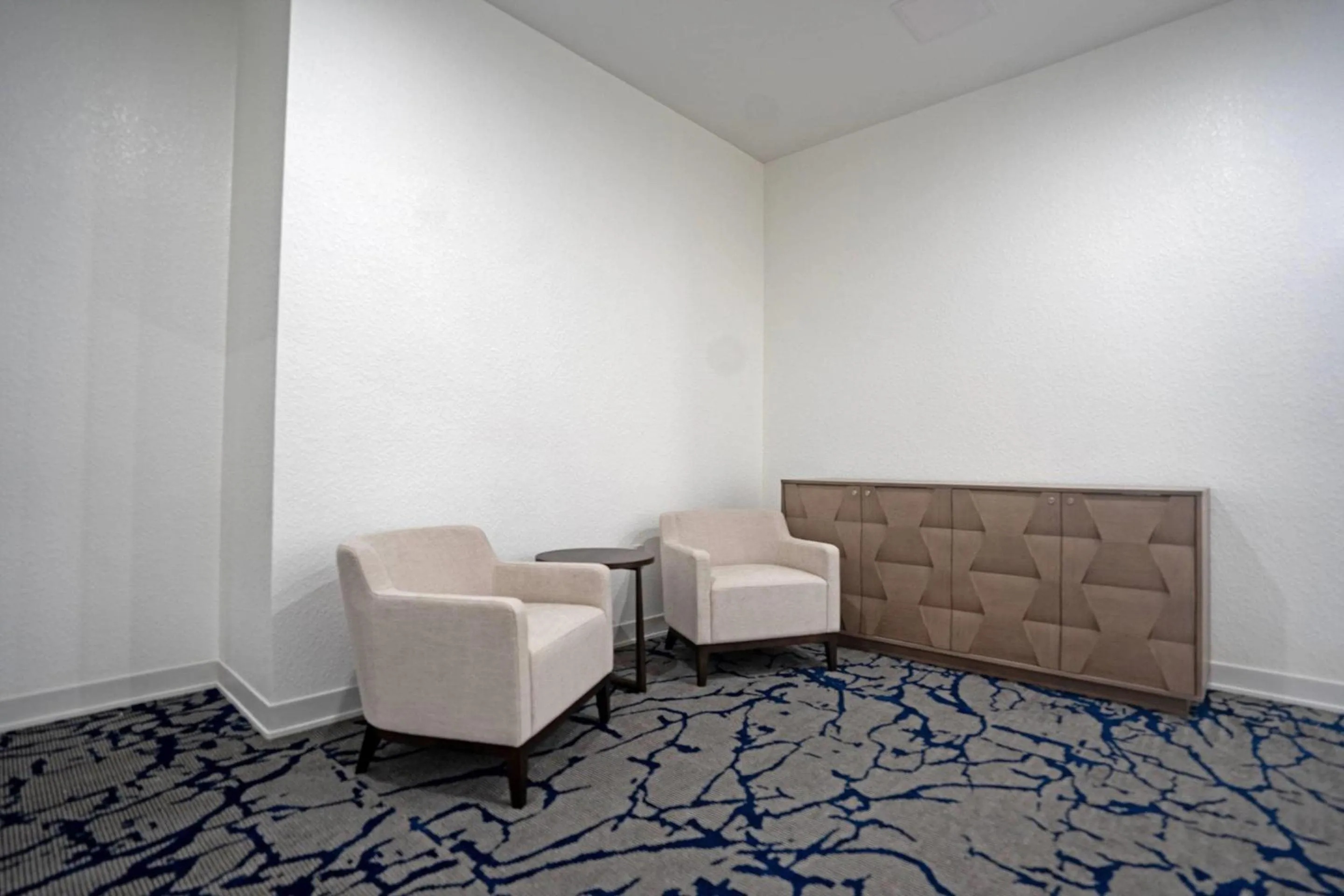 Meeting/conference room in DASKK Orlando Hotel near Universal Blvd, an Ascend Collection Hotel