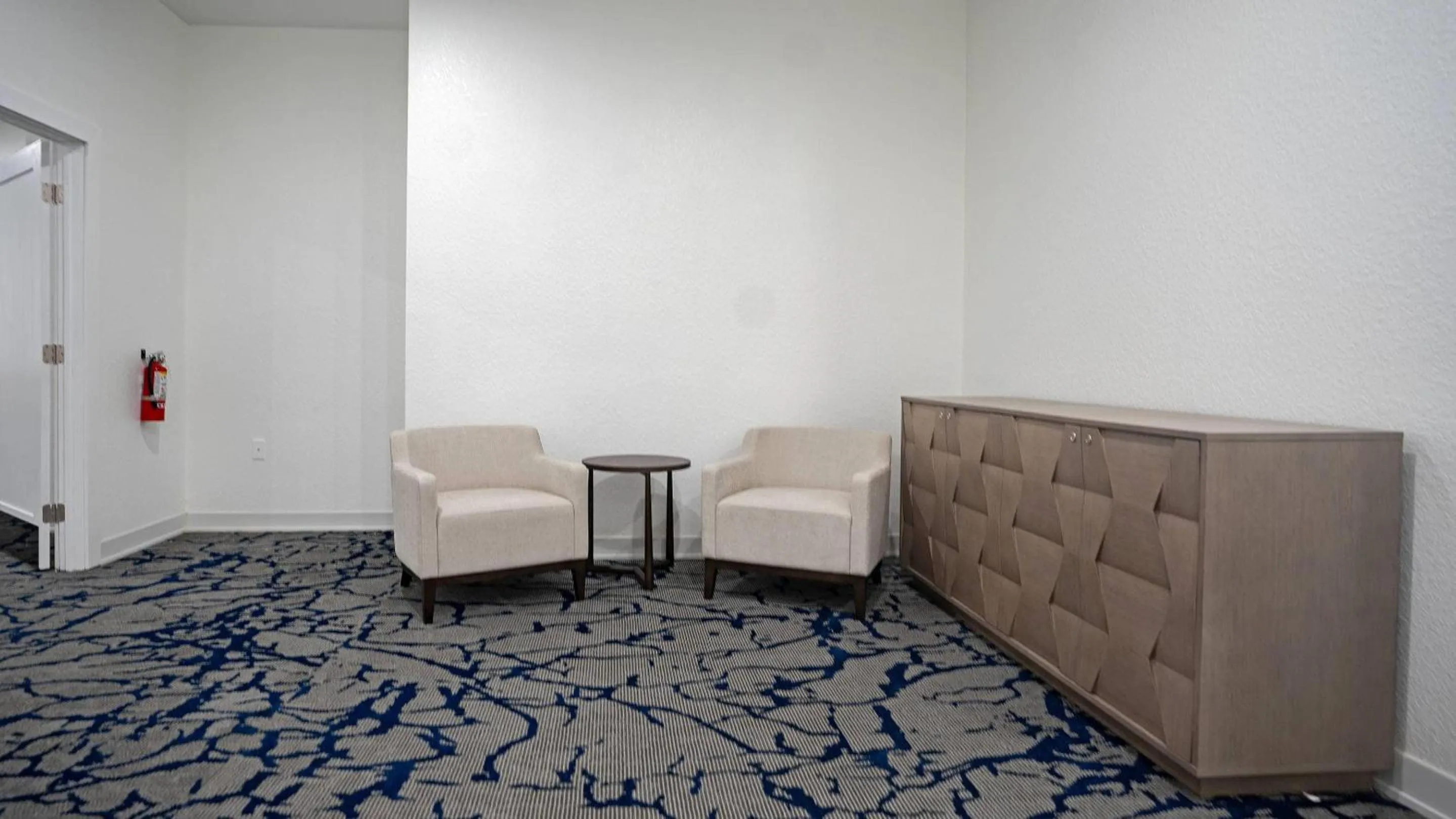 Meeting/conference room in DASKK Orlando Hotel near Universal Blvd, an Ascend Collection Hotel