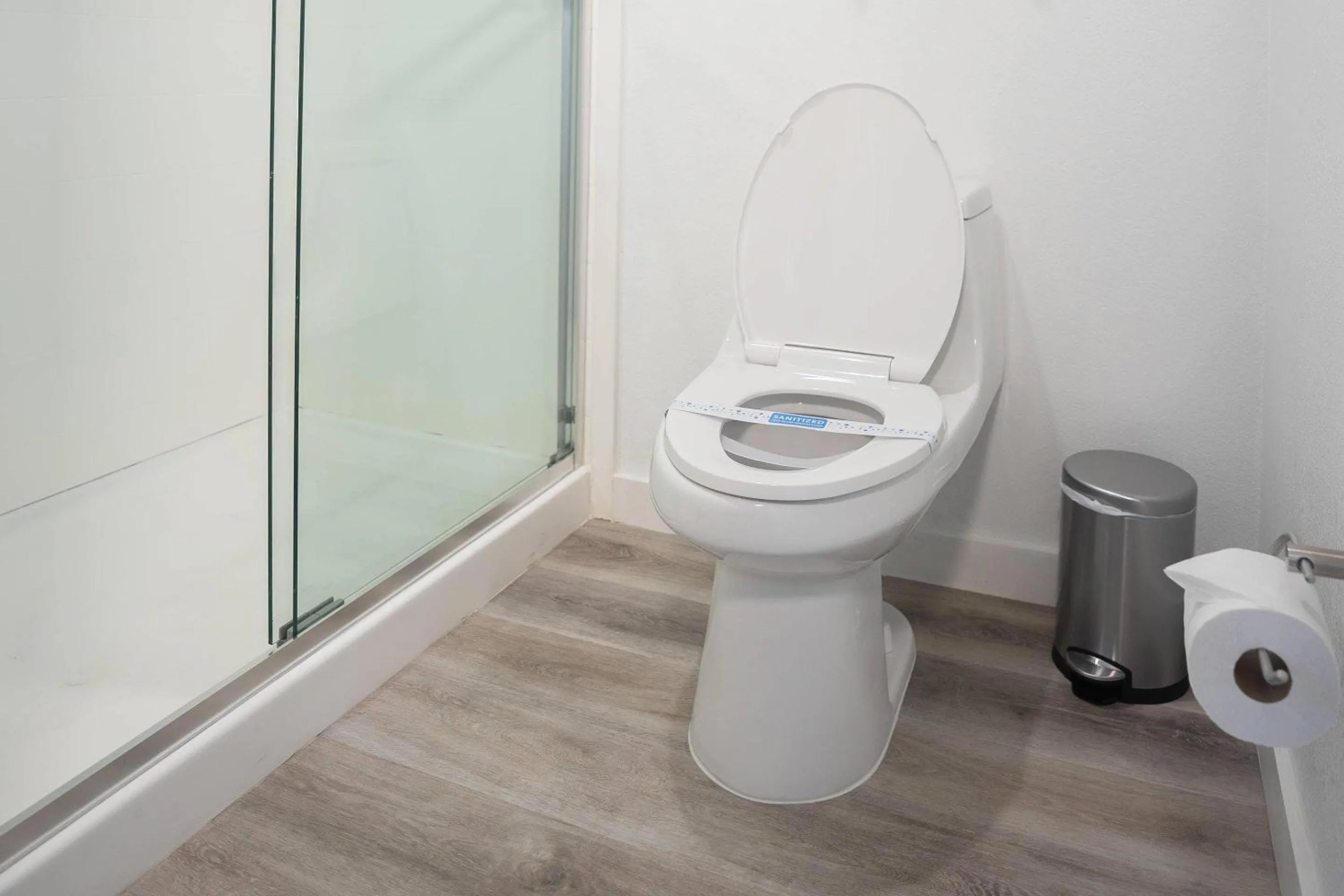 Toilet in DASKK Orlando Hotel near Universal Blvd, an Ascend Collection Hotel