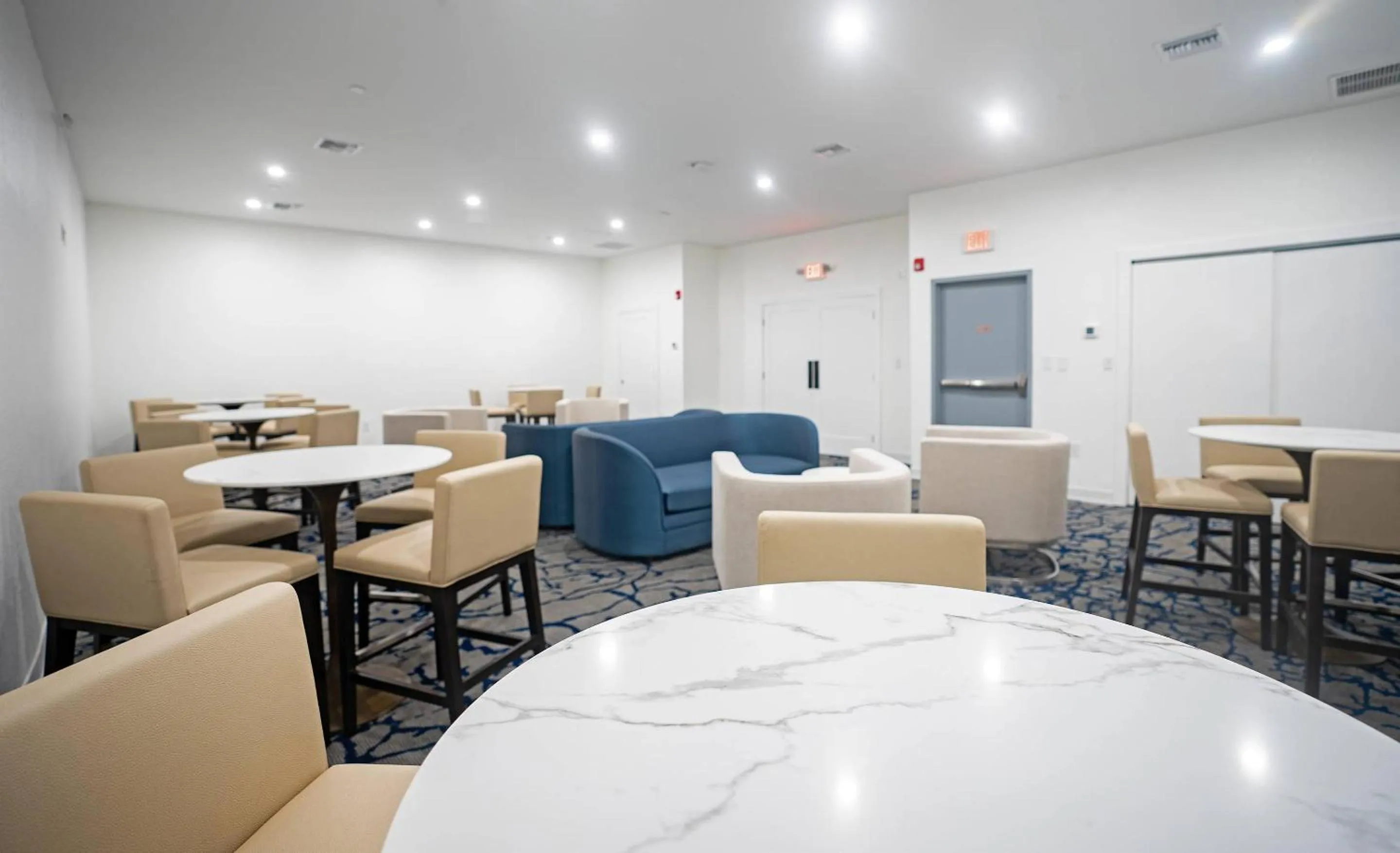 Meeting/conference room in DASKK Orlando Hotel near Universal Blvd, an Ascend Collection Hotel