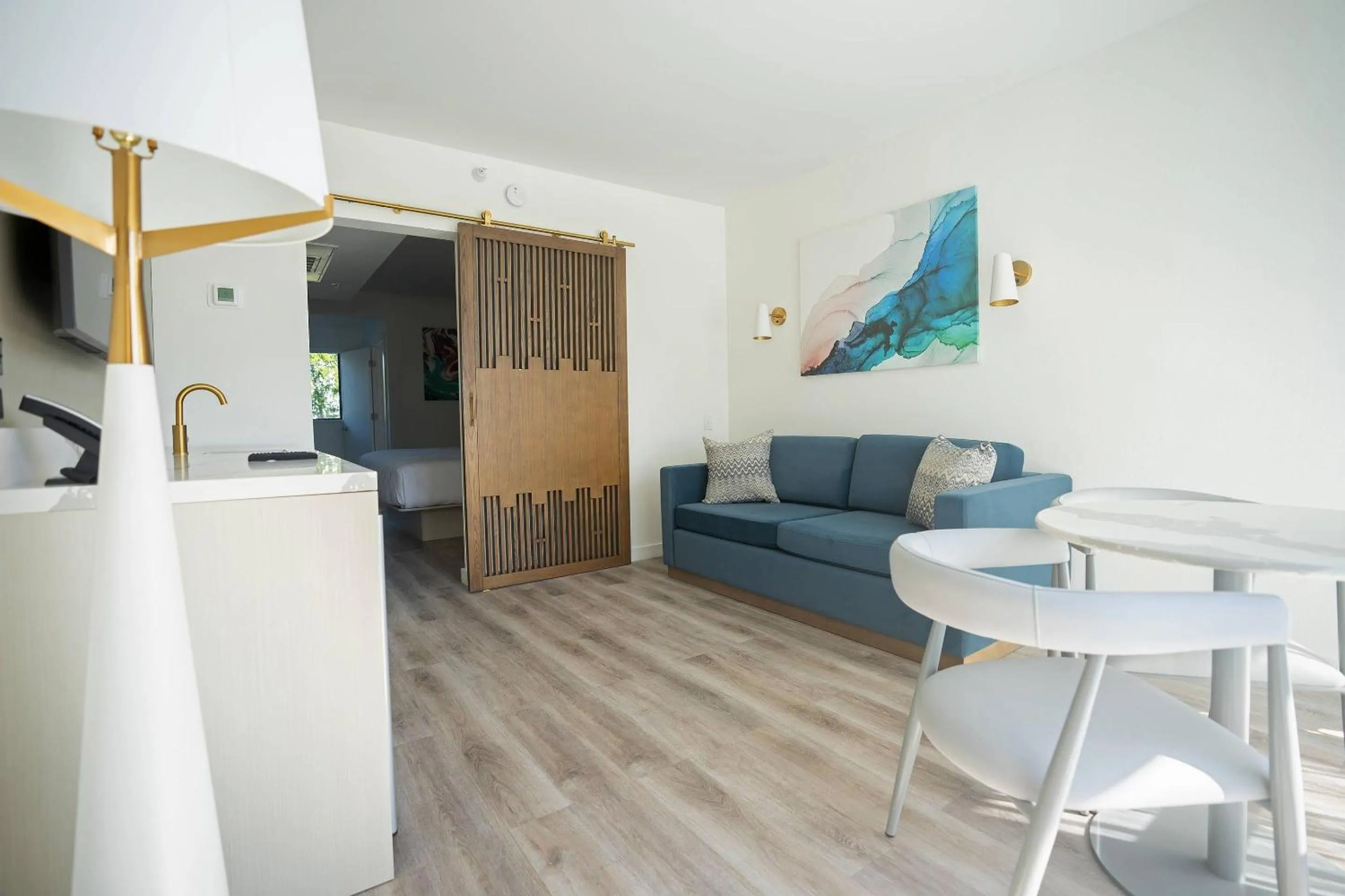 Bedroom in DASKK Orlando Hotel near Universal Blvd, an Ascend Collection Hotel