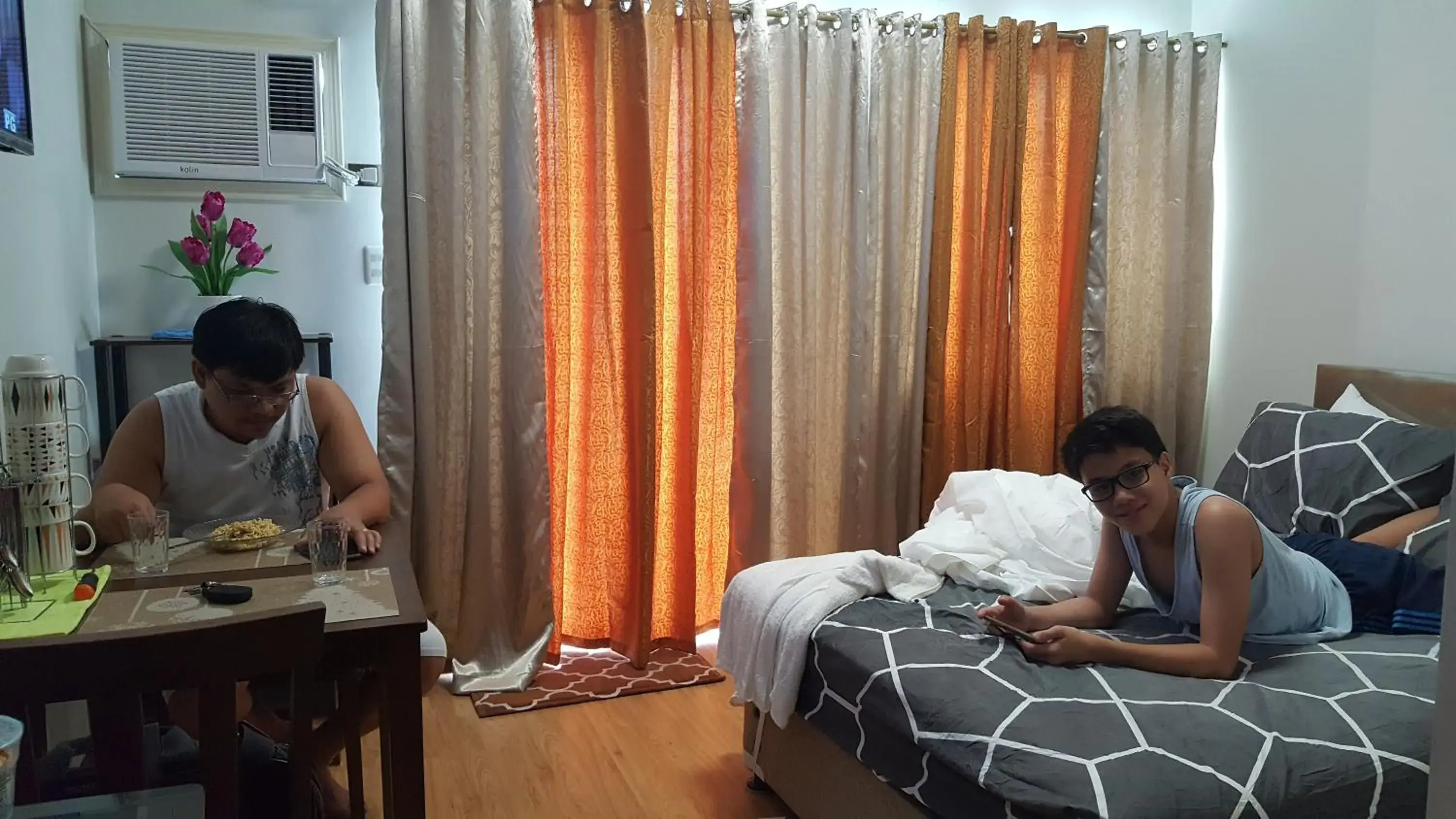 Bed in Mesaverte Residences AFS Suites Bed in Mesaverte Residences AFS Suites