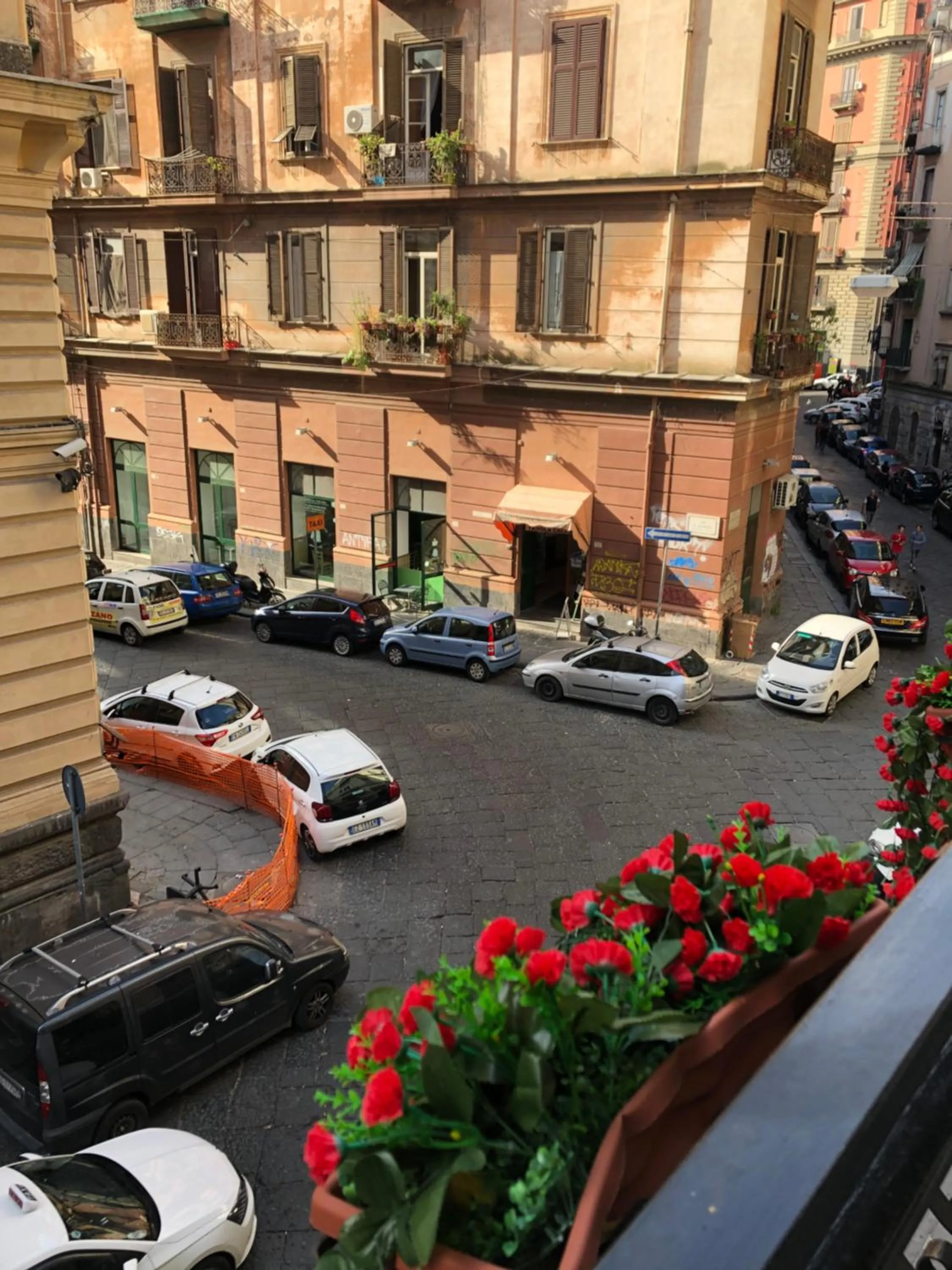 Neighbourhood in Porto Rooms & Suite