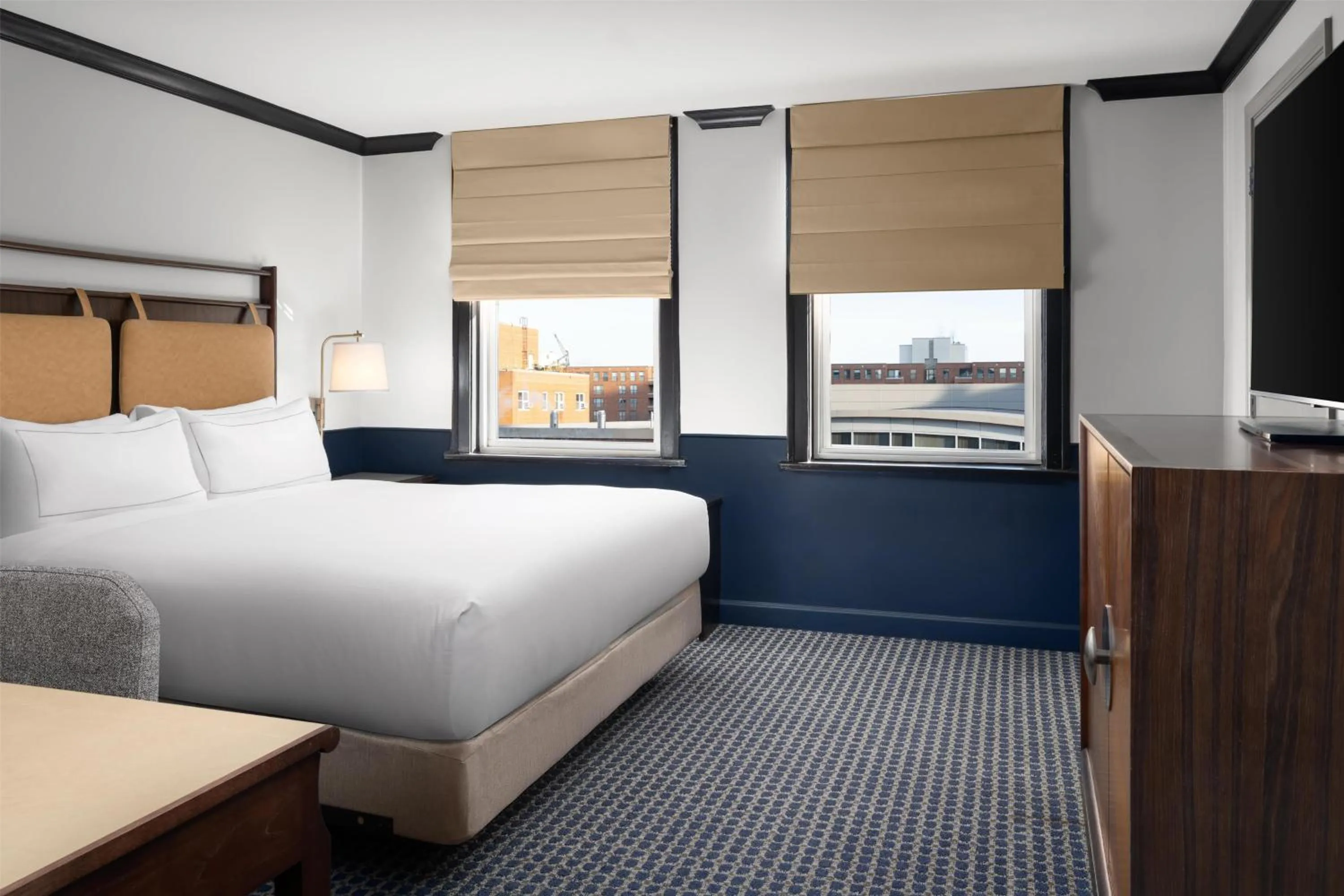 Bed in Hilton Orrington/Evanston