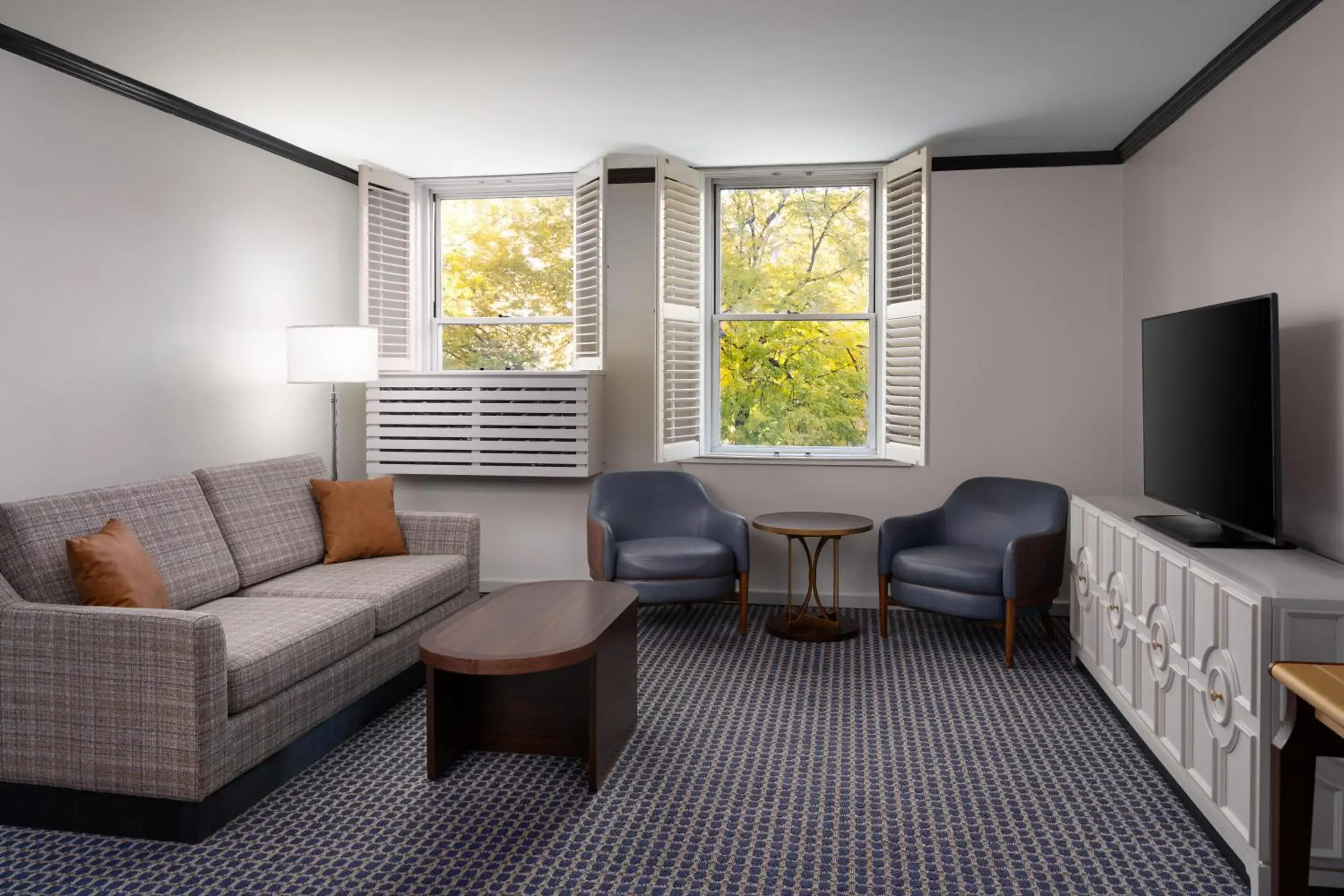 Living room in Hilton Orrington/Evanston Living room in Hilton Orrington/Evanston