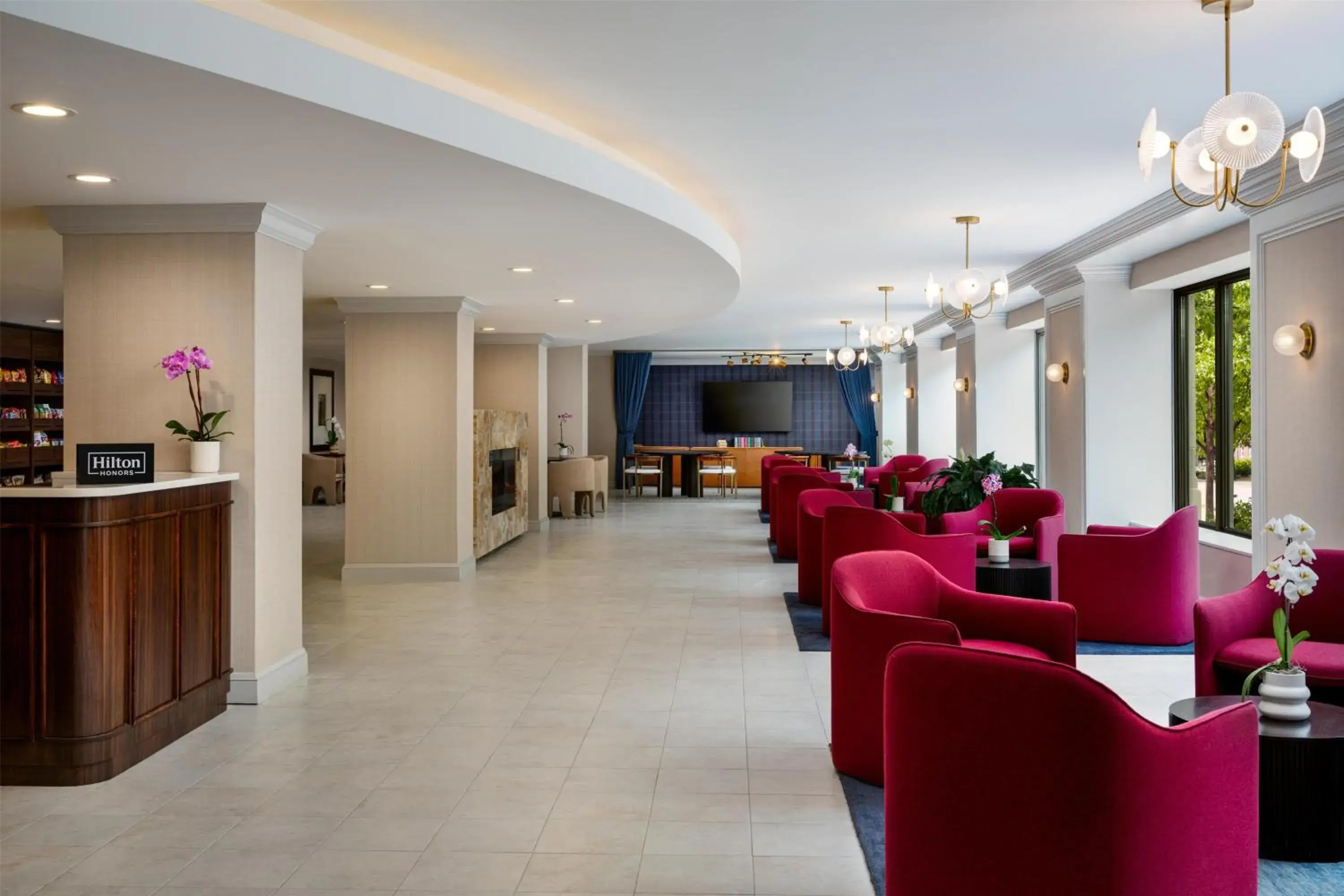 Lobby or reception in Hilton Orrington/Evanston Lobby or reception in Hilton Orrington/Evanston