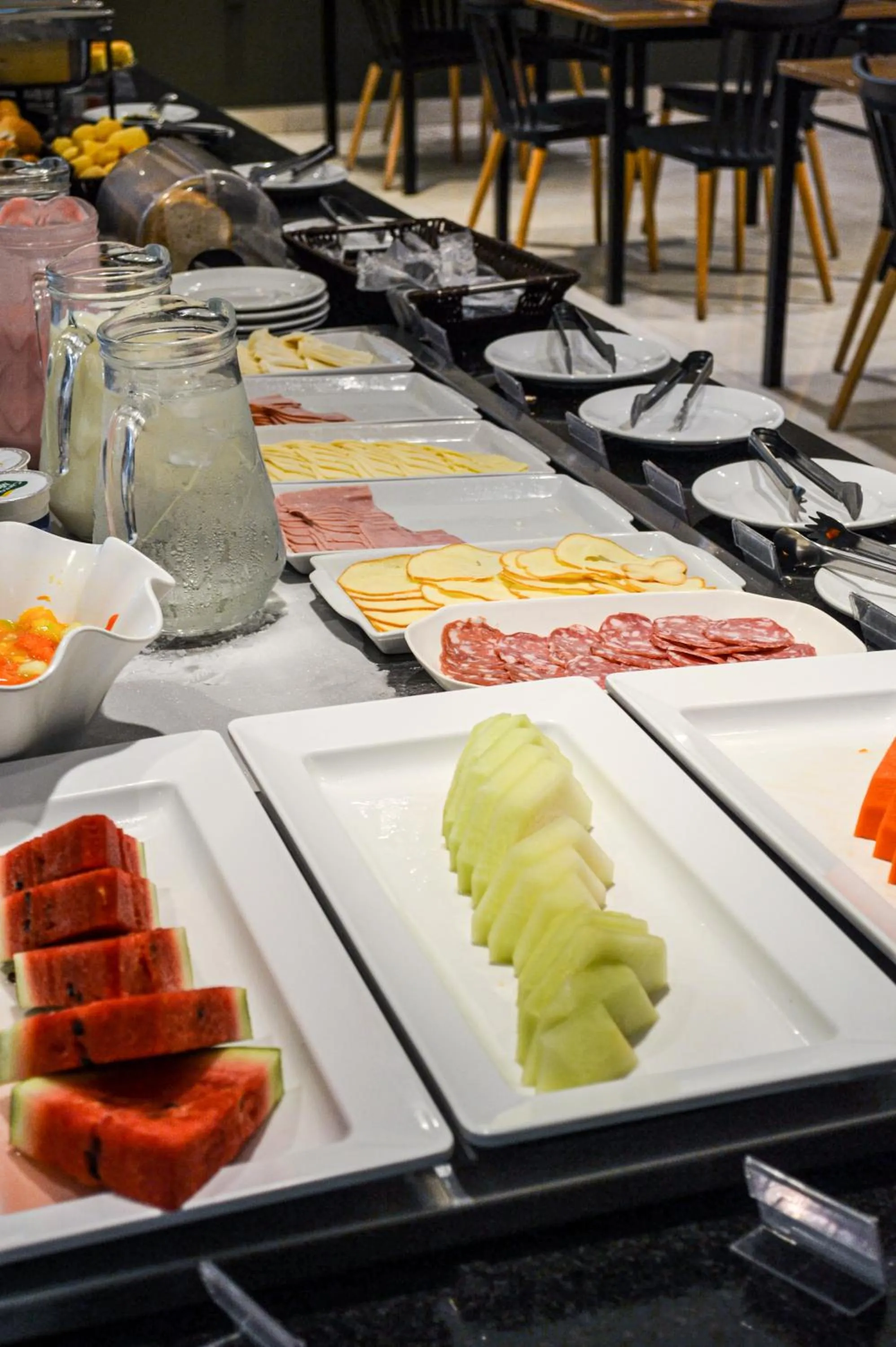 Food and drinks in Nobile Inn London Anápolis