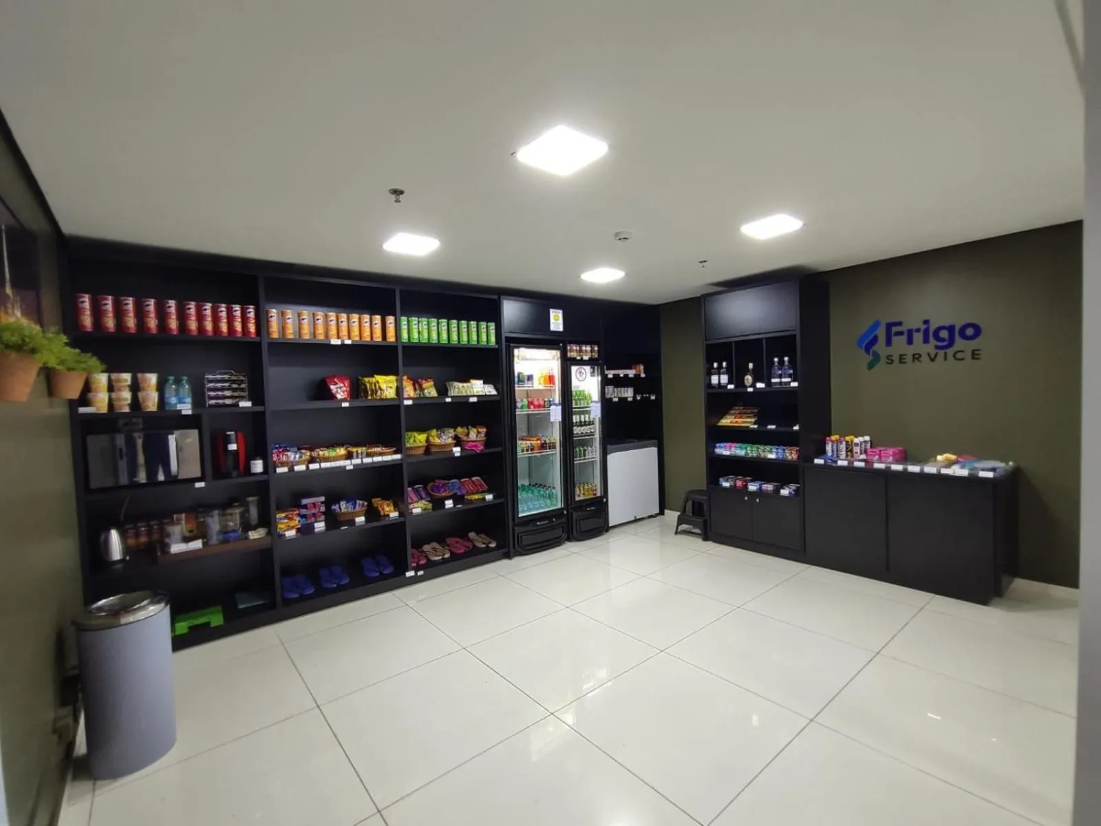 Food and drinks in Nobile Inn London Anápolis