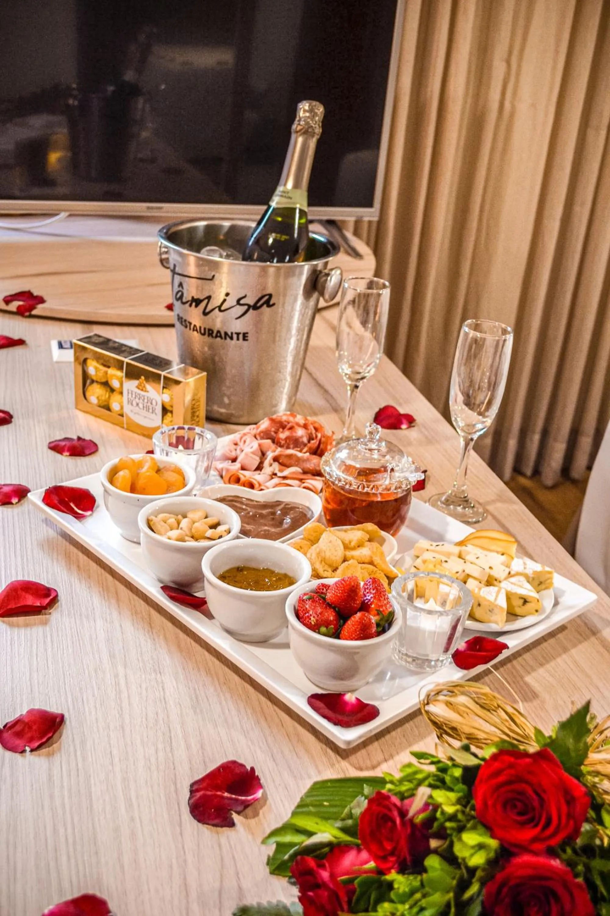 Food close-up in Nobile Inn London Anápolis