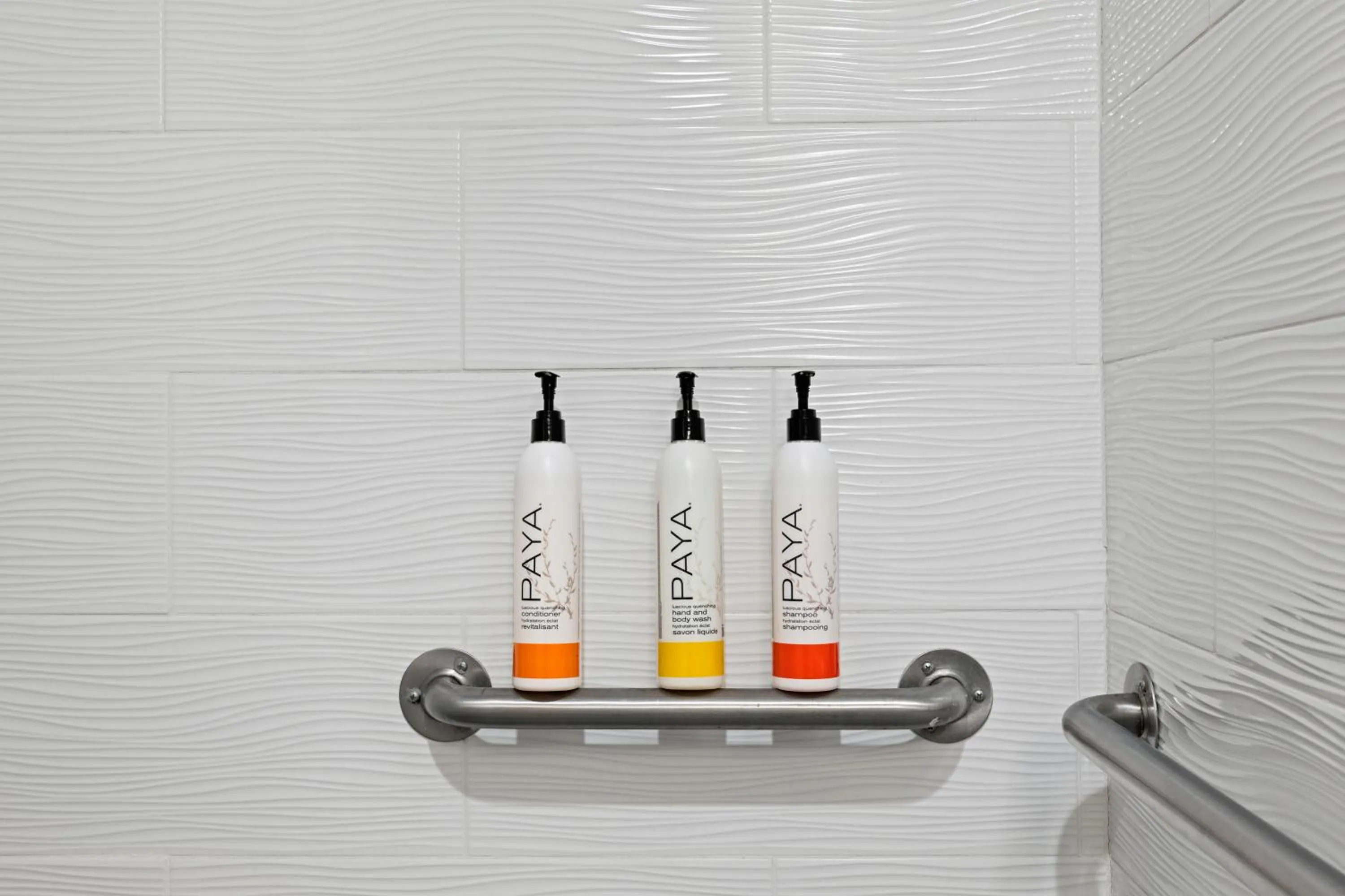 Shower in Marina Village Inn