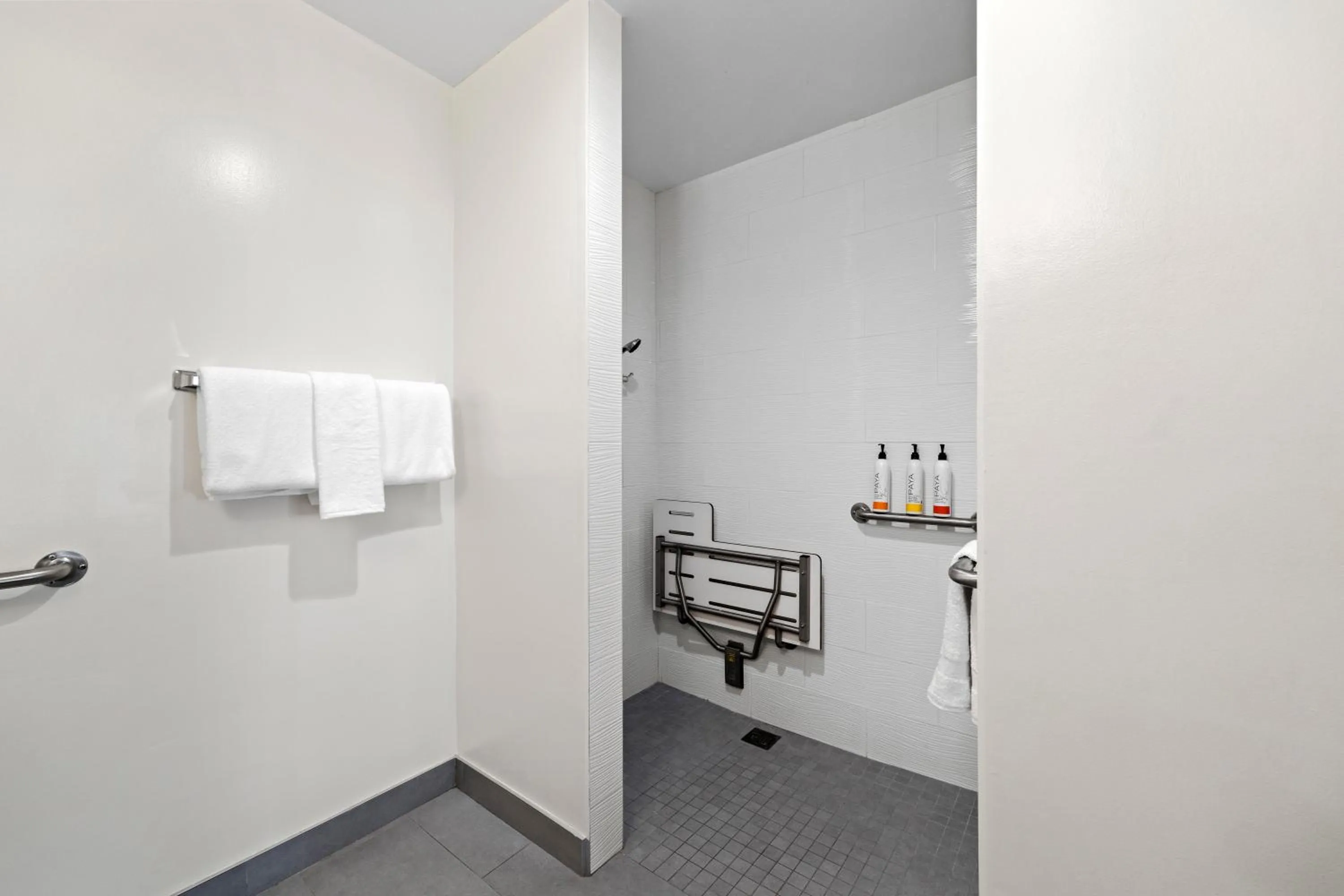 Bathroom in Marina Village Inn