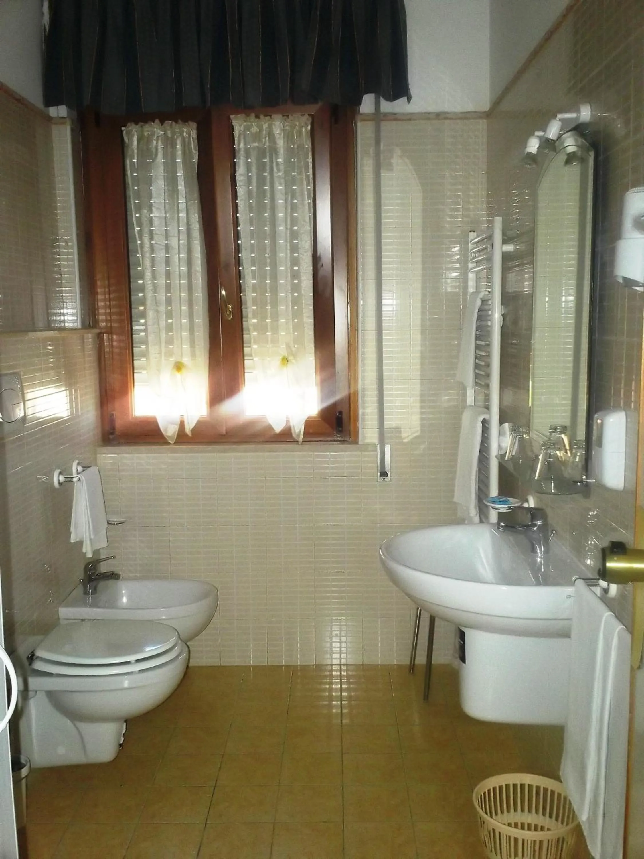 Bathroom in Hotel Gaggiano