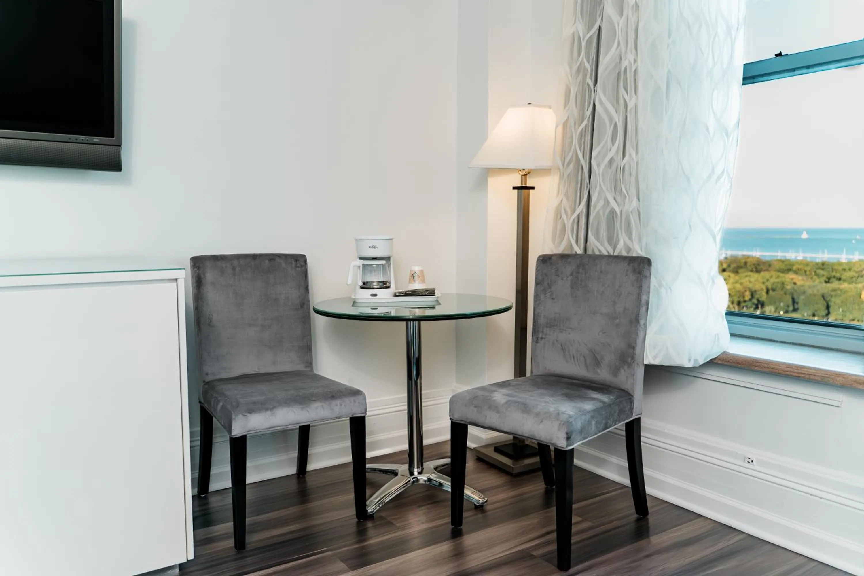 Coffee/tea facilities in Congress Plaza Hotel Chicago