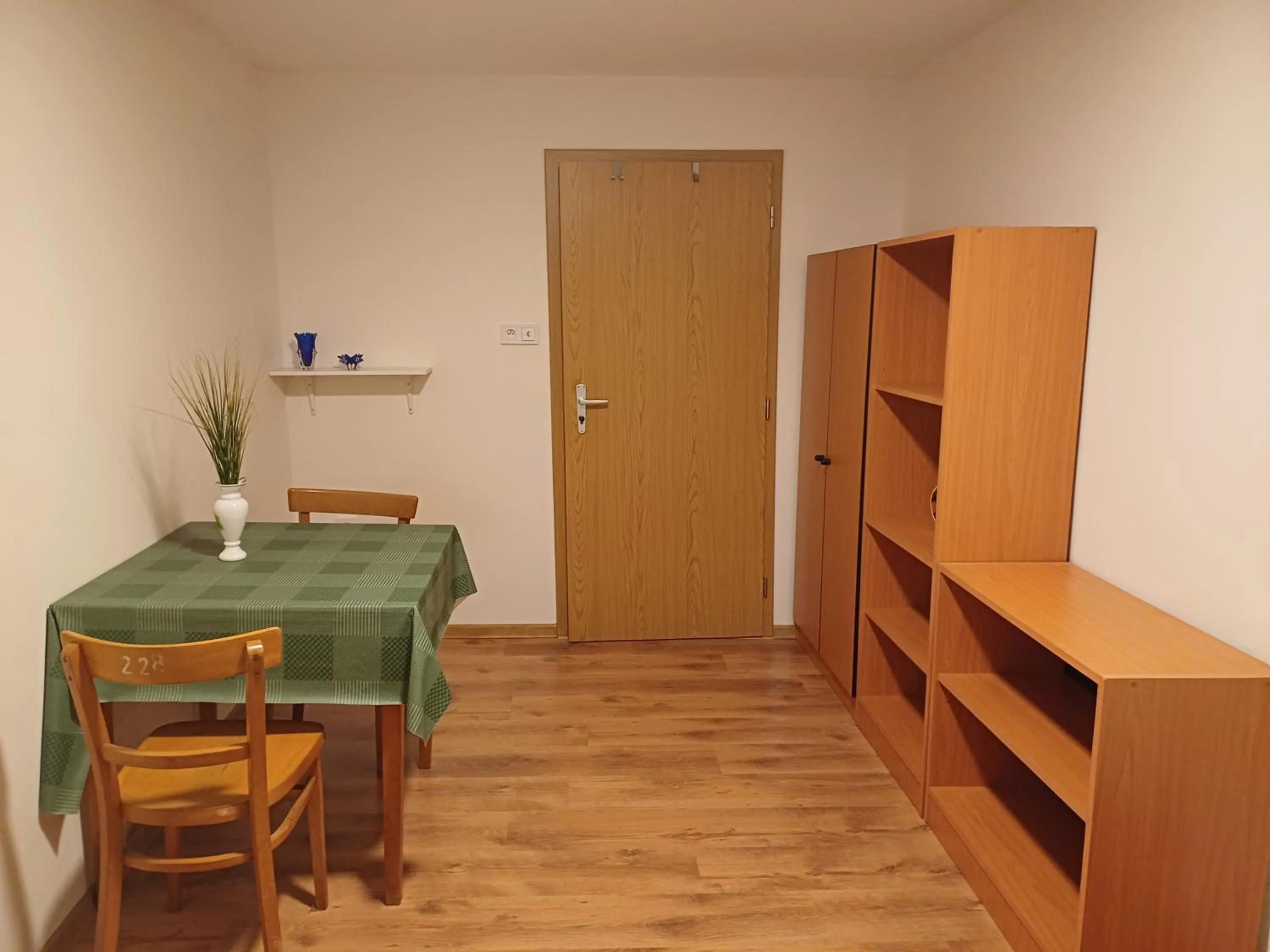 Twin Room with Shared Toilet - single occupancy in Hostinec Klopoty