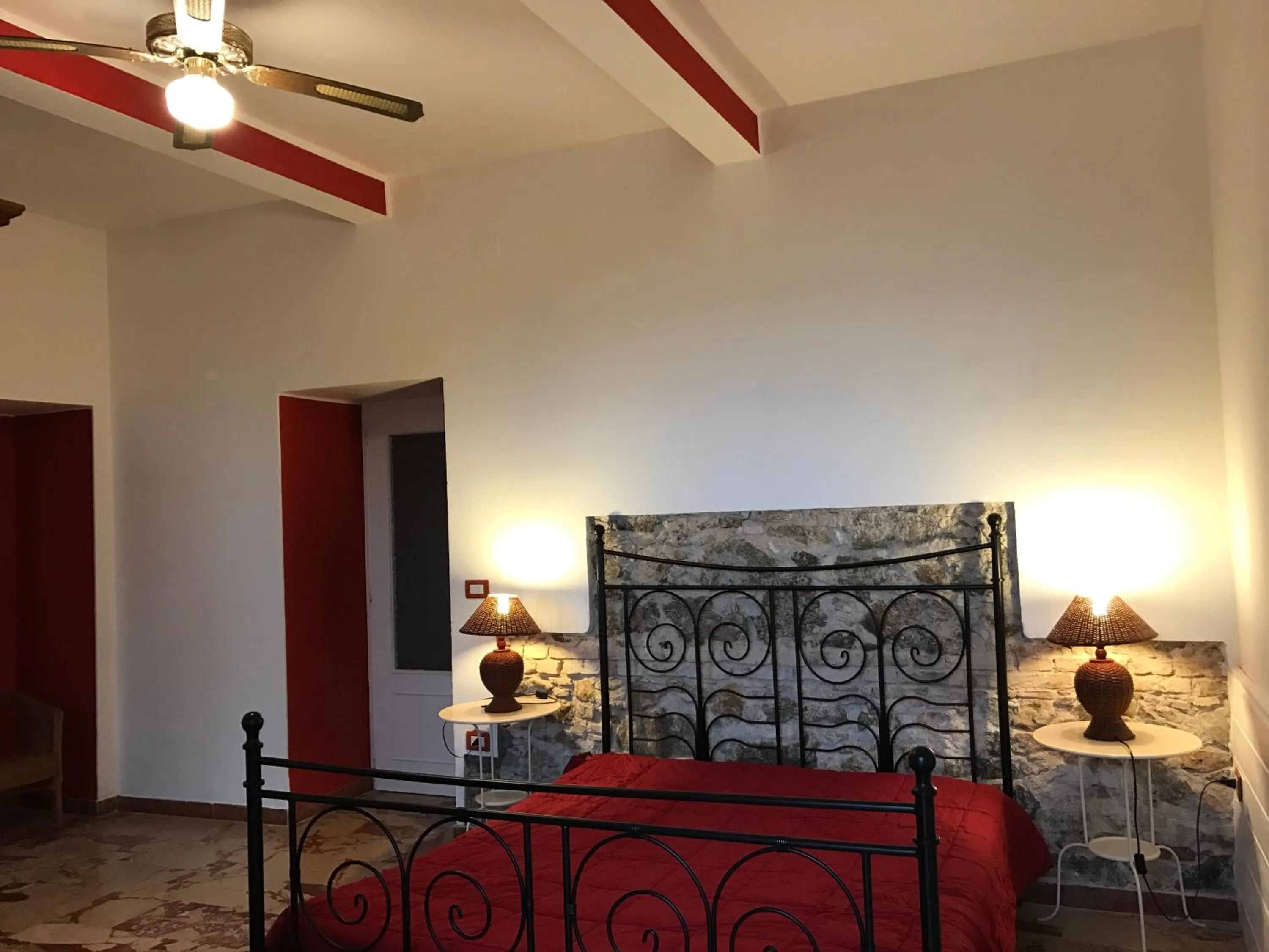 Bed in B&B Villa Delle Rondini