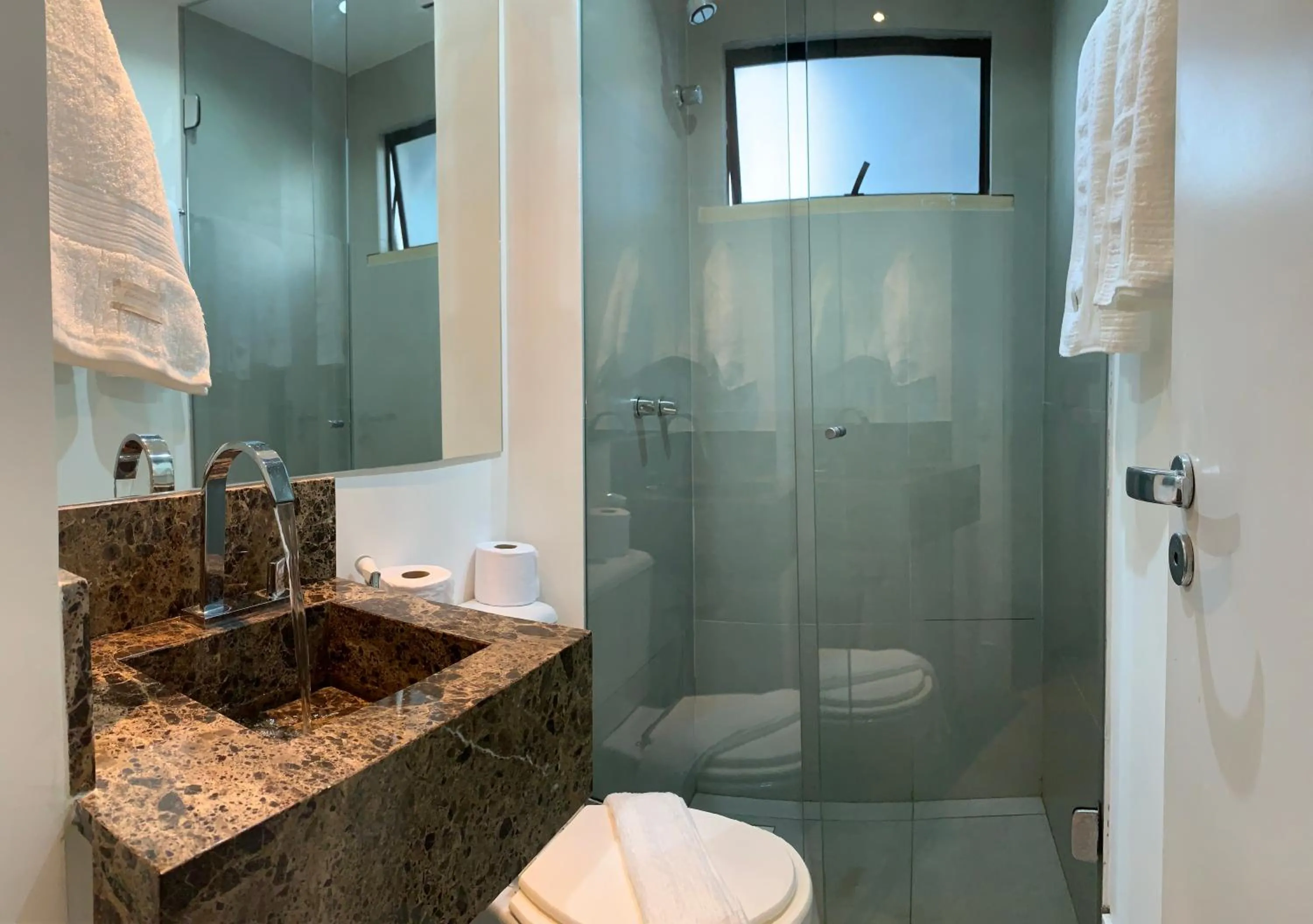 Shower in Chartres Charming Residence