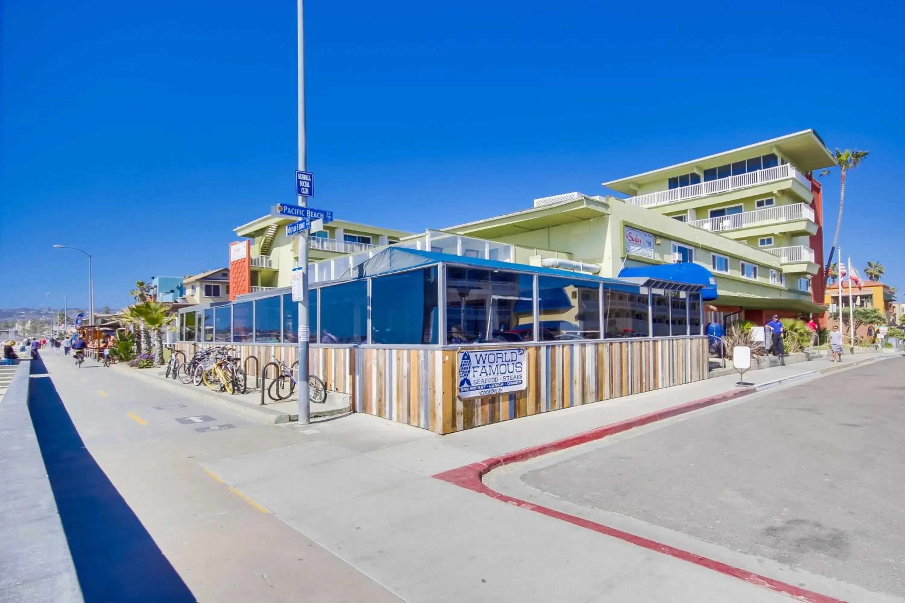 Restaurant/places to eat in Surfer Beach Hotel Restaurant/places to eat in Surfer Beach Hotel