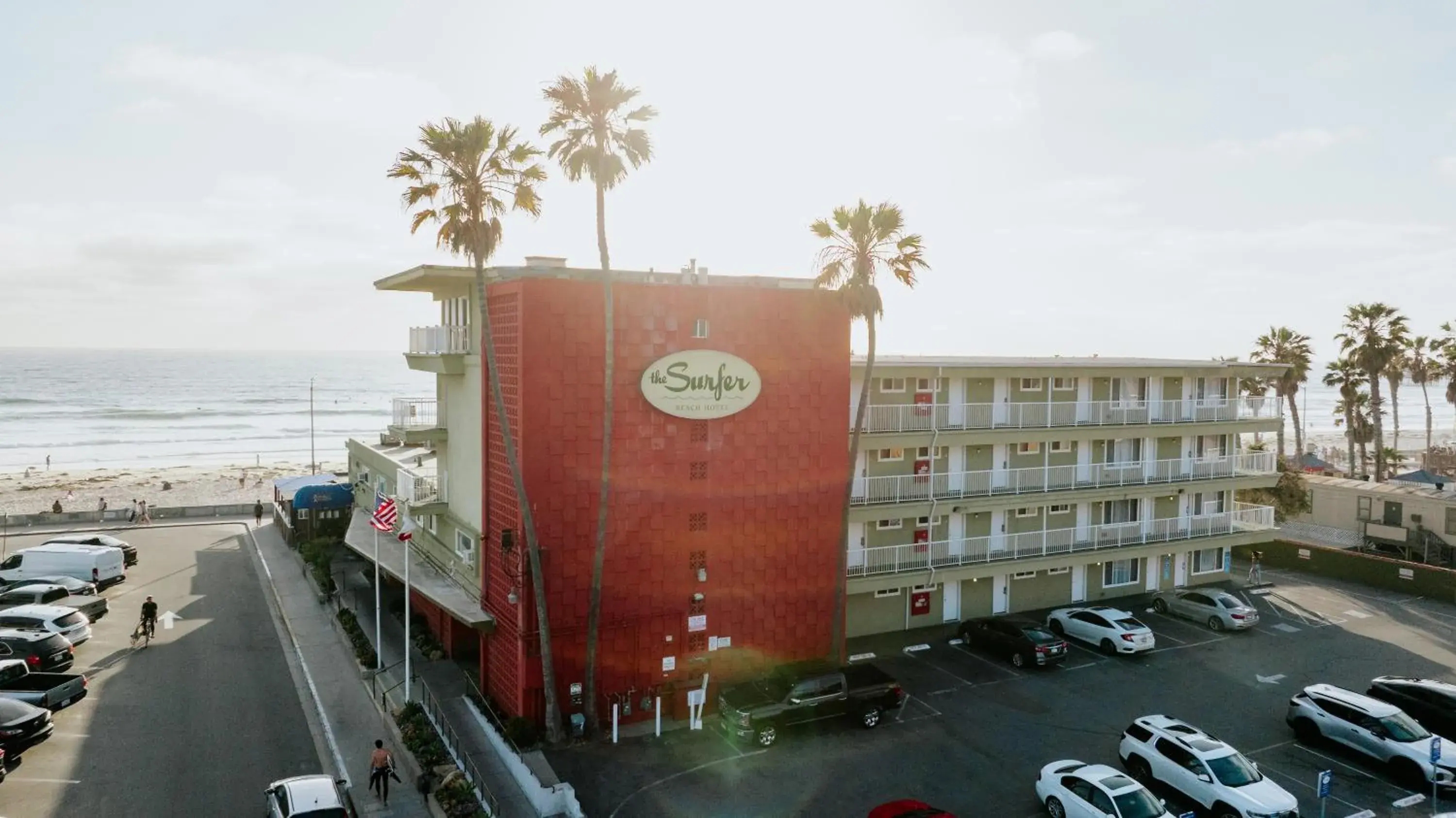 Property building in Surfer Beach Hotel Property building in Surfer Beach Hotel