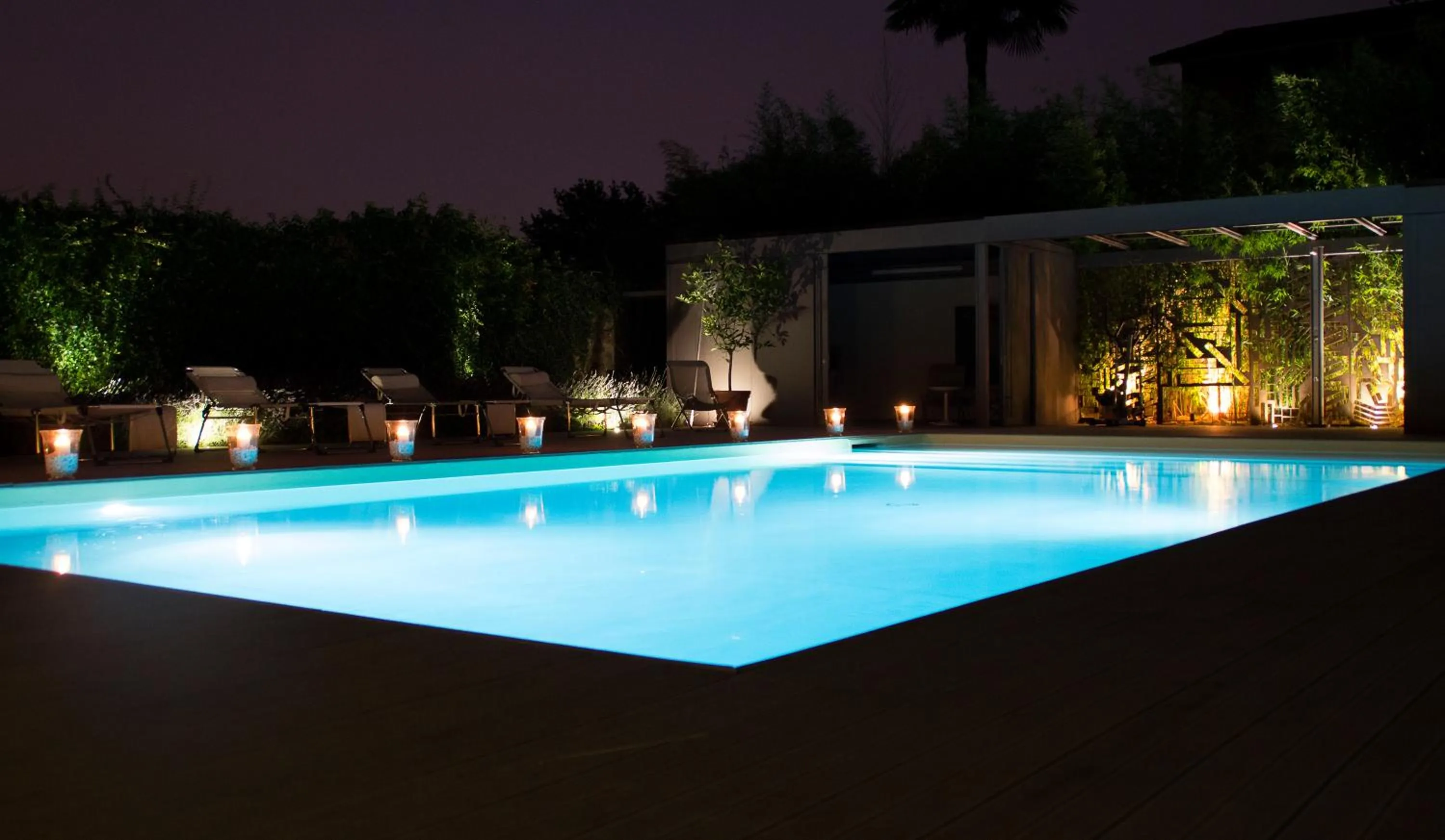 Swimming pool in B&B a Ca' Minore Franciacorta